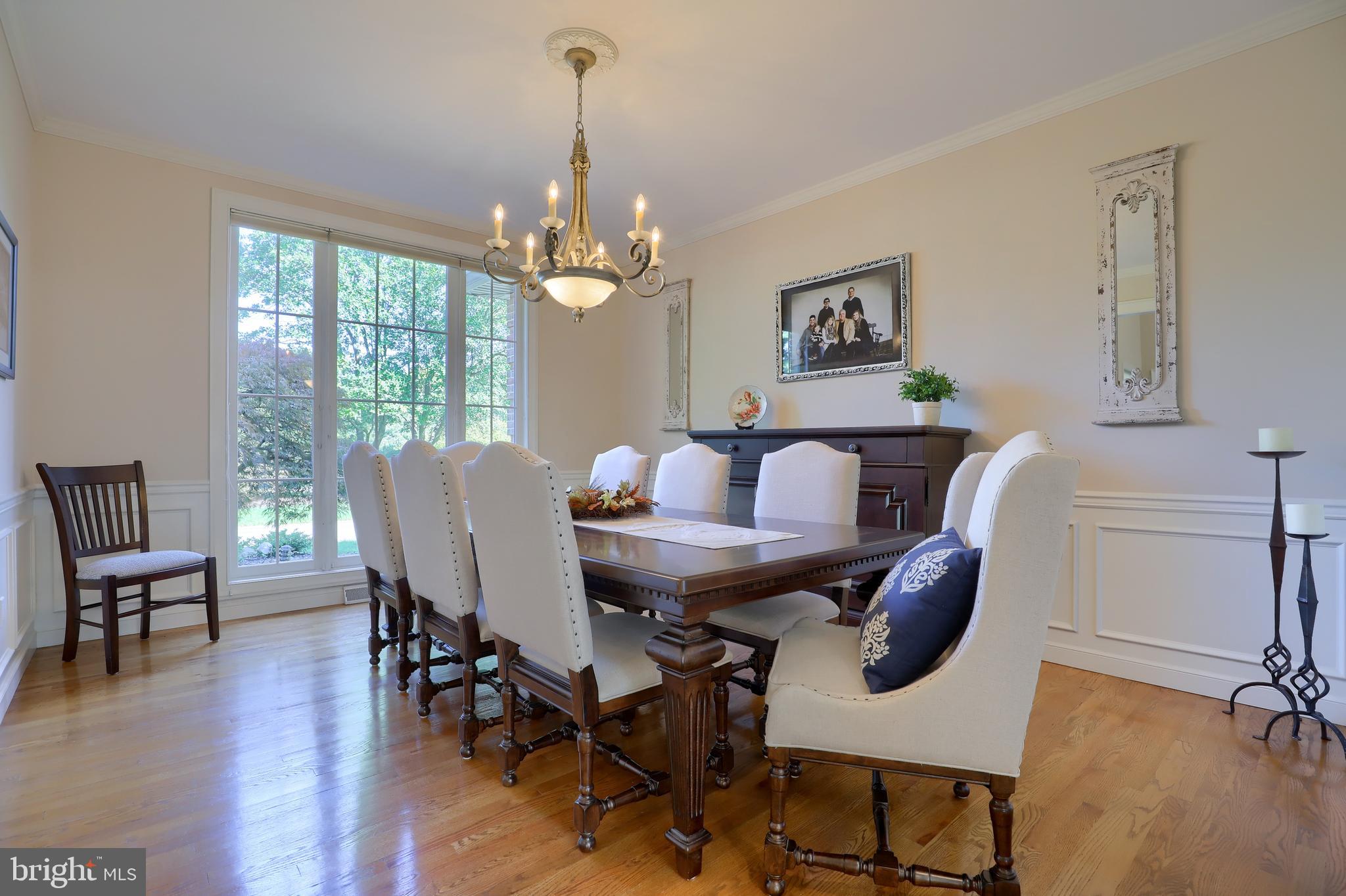 WATERFRONT ESTATES - Residential