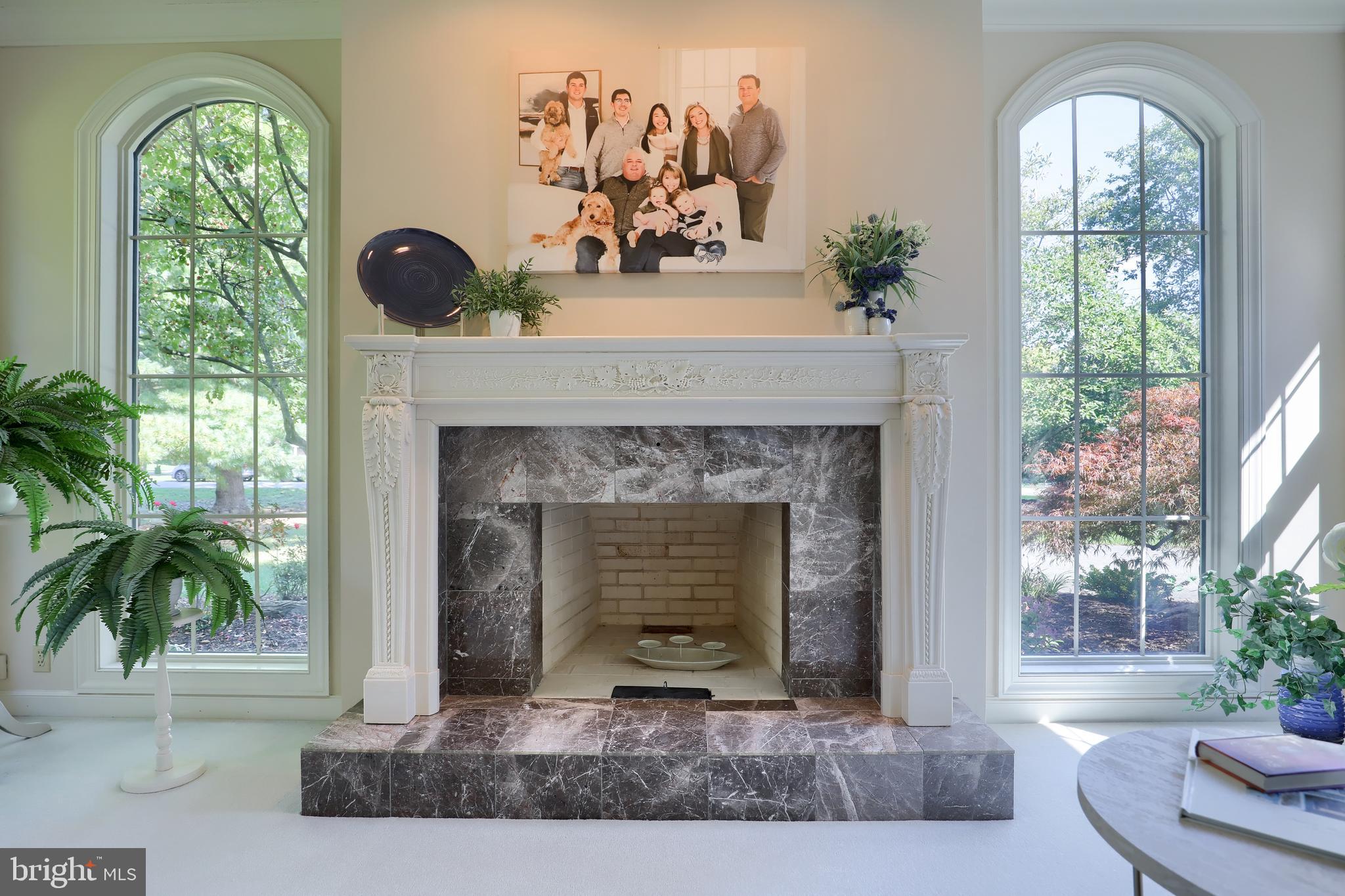 WATERFRONT ESTATES - Residential