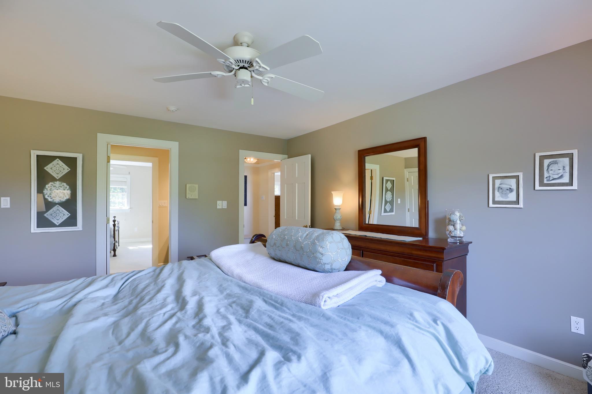 WATERFRONT ESTATES - Residential