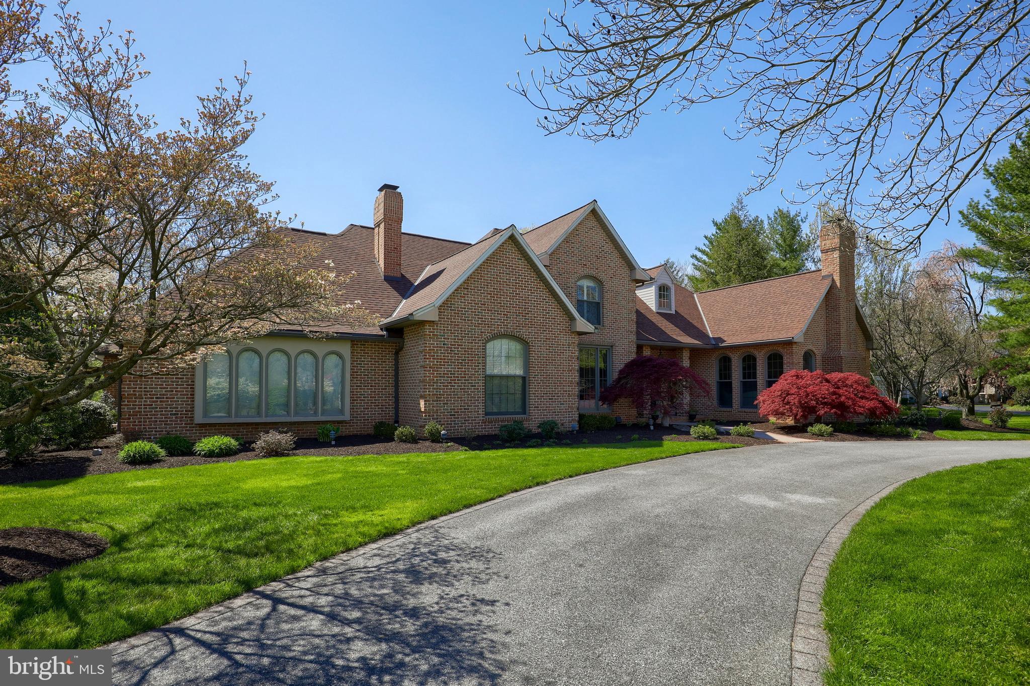 WATERFRONT ESTATES - Residential