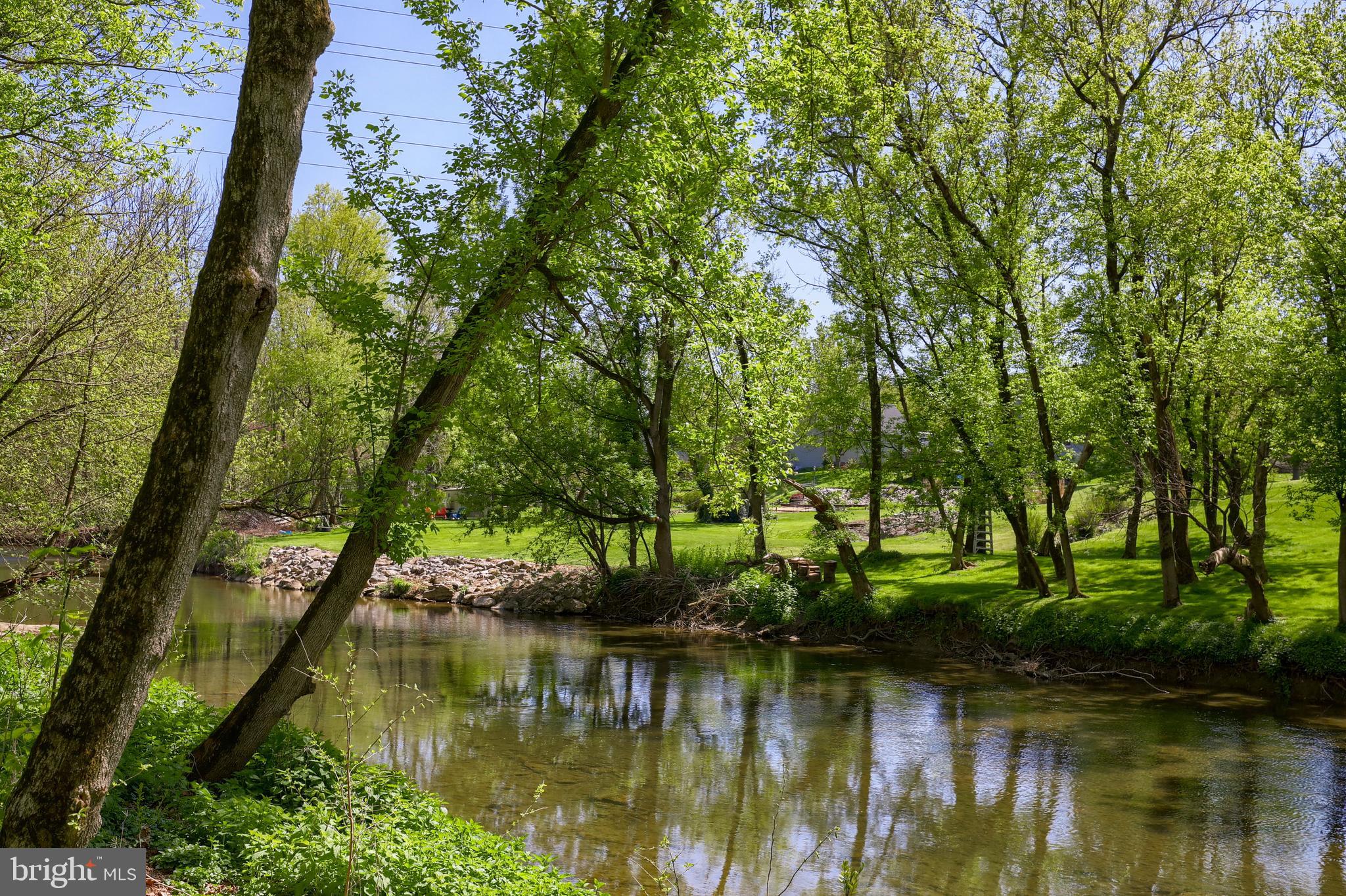 WATERFRONT ESTATES - Residential