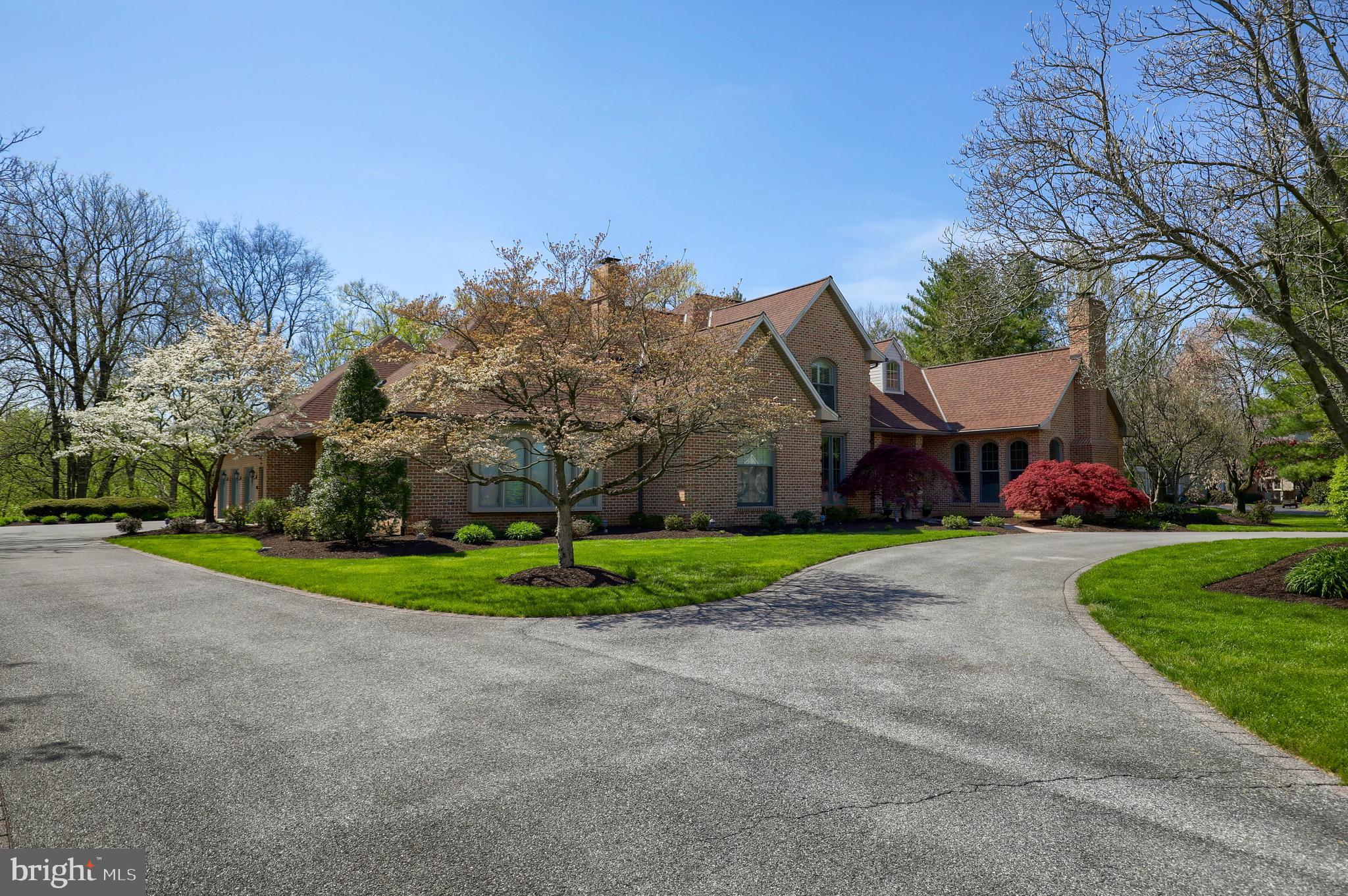 WATERFRONT ESTATES - Residential