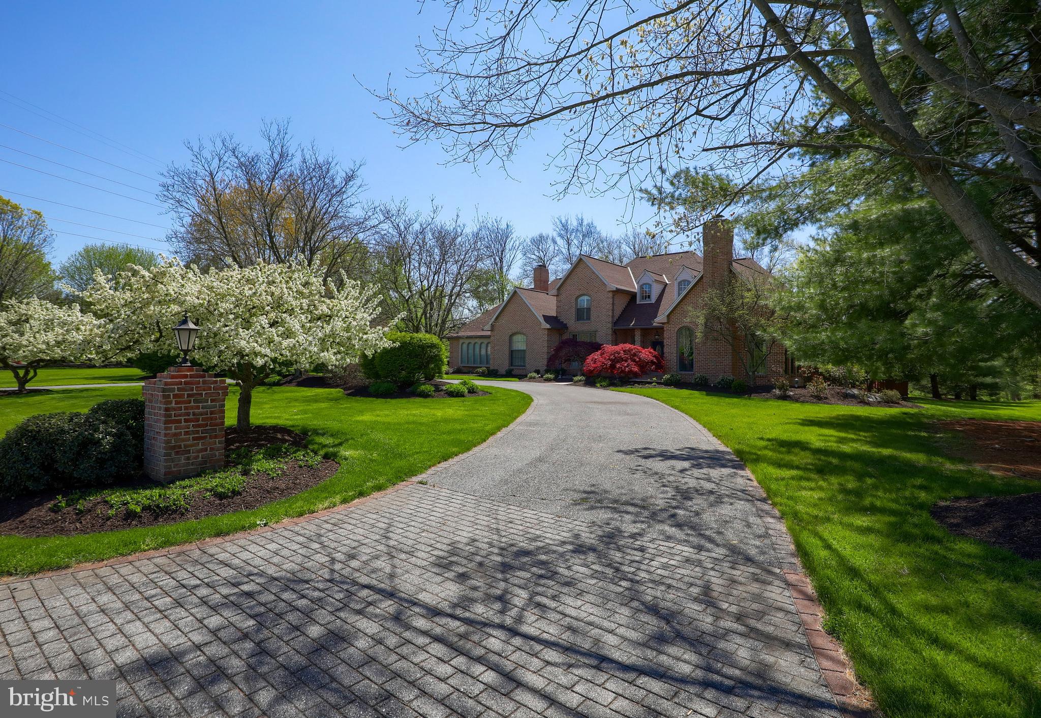 WATERFRONT ESTATES - Residential