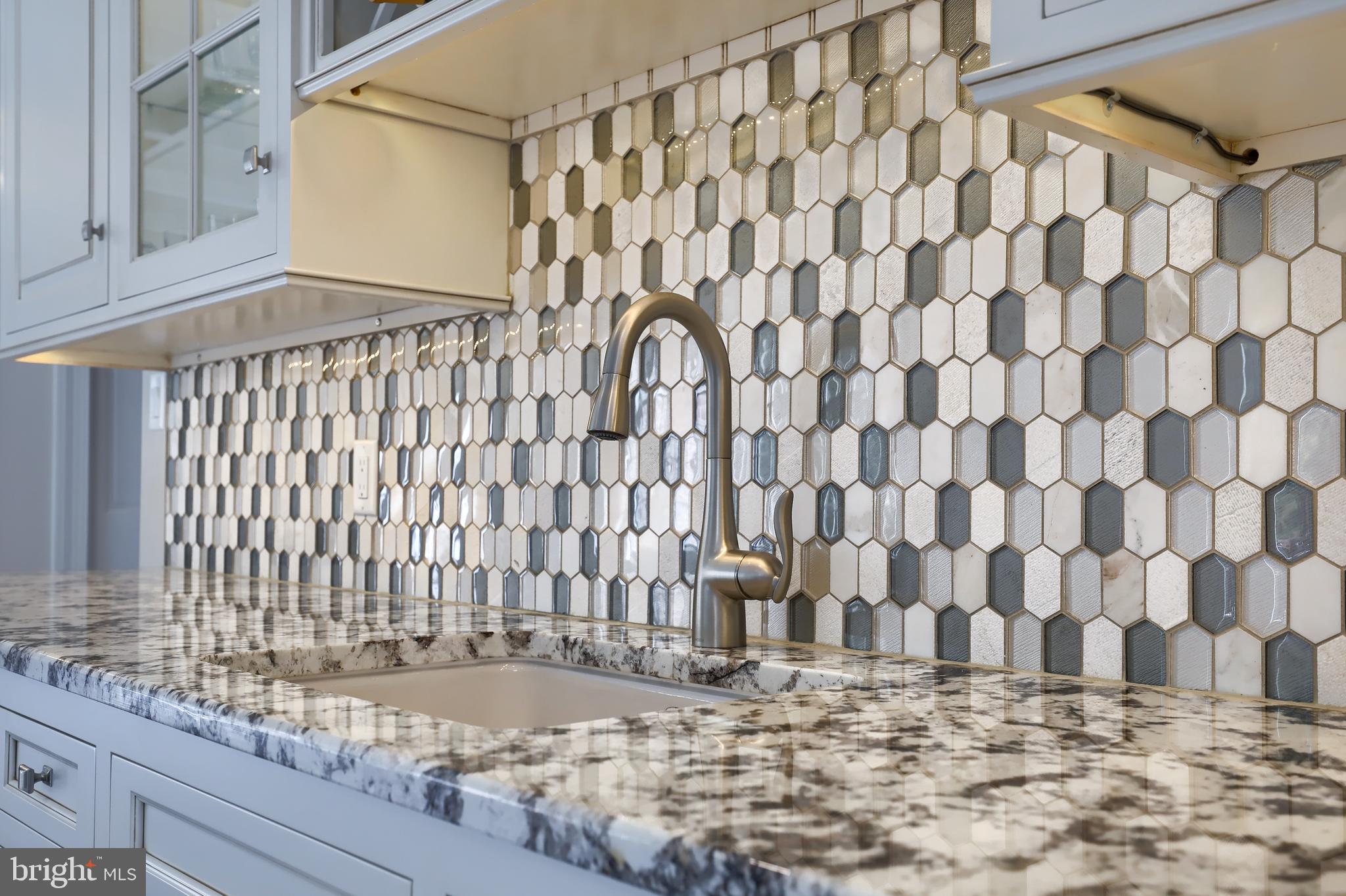 WATERFRONT ESTATES - Residential