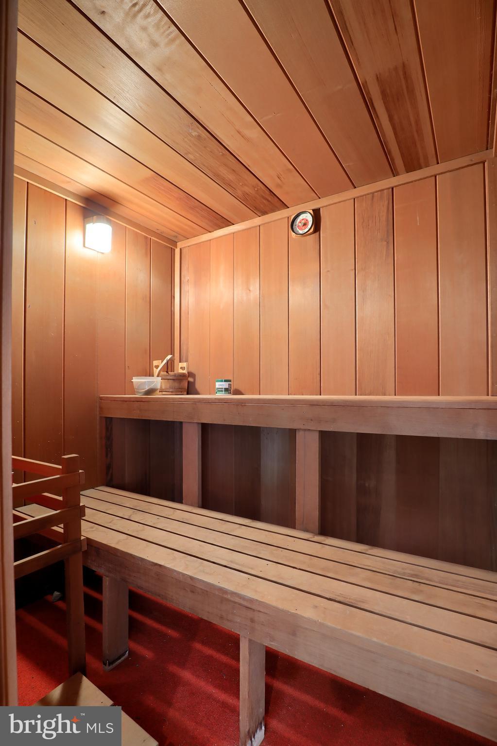 WATERFRONT ESTATES - Residential