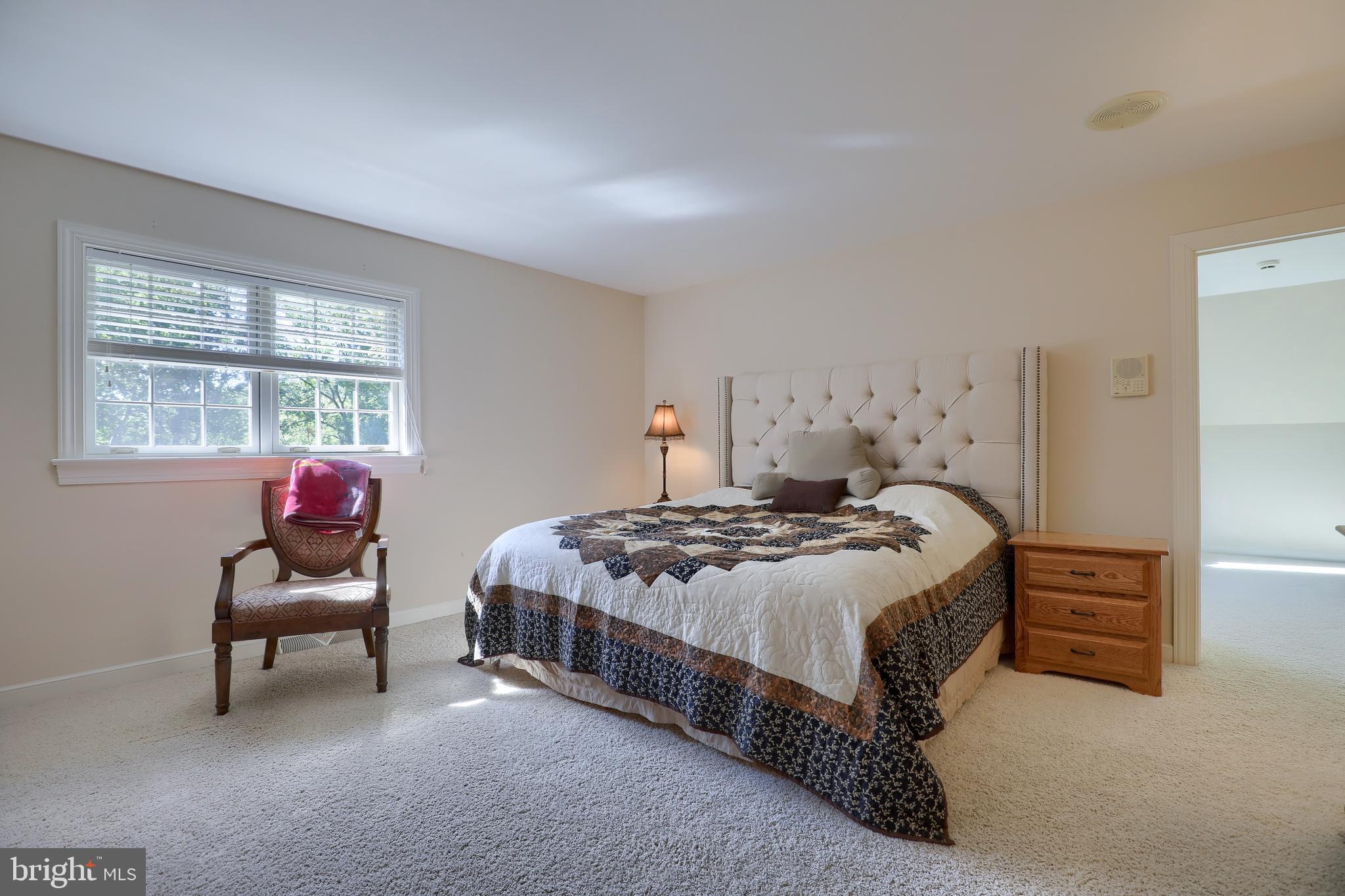 WATERFRONT ESTATES - Residential