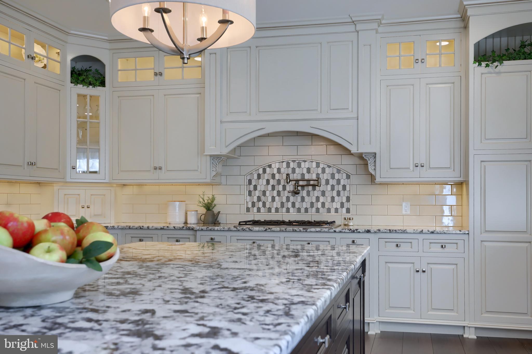 WATERFRONT ESTATES - Residential