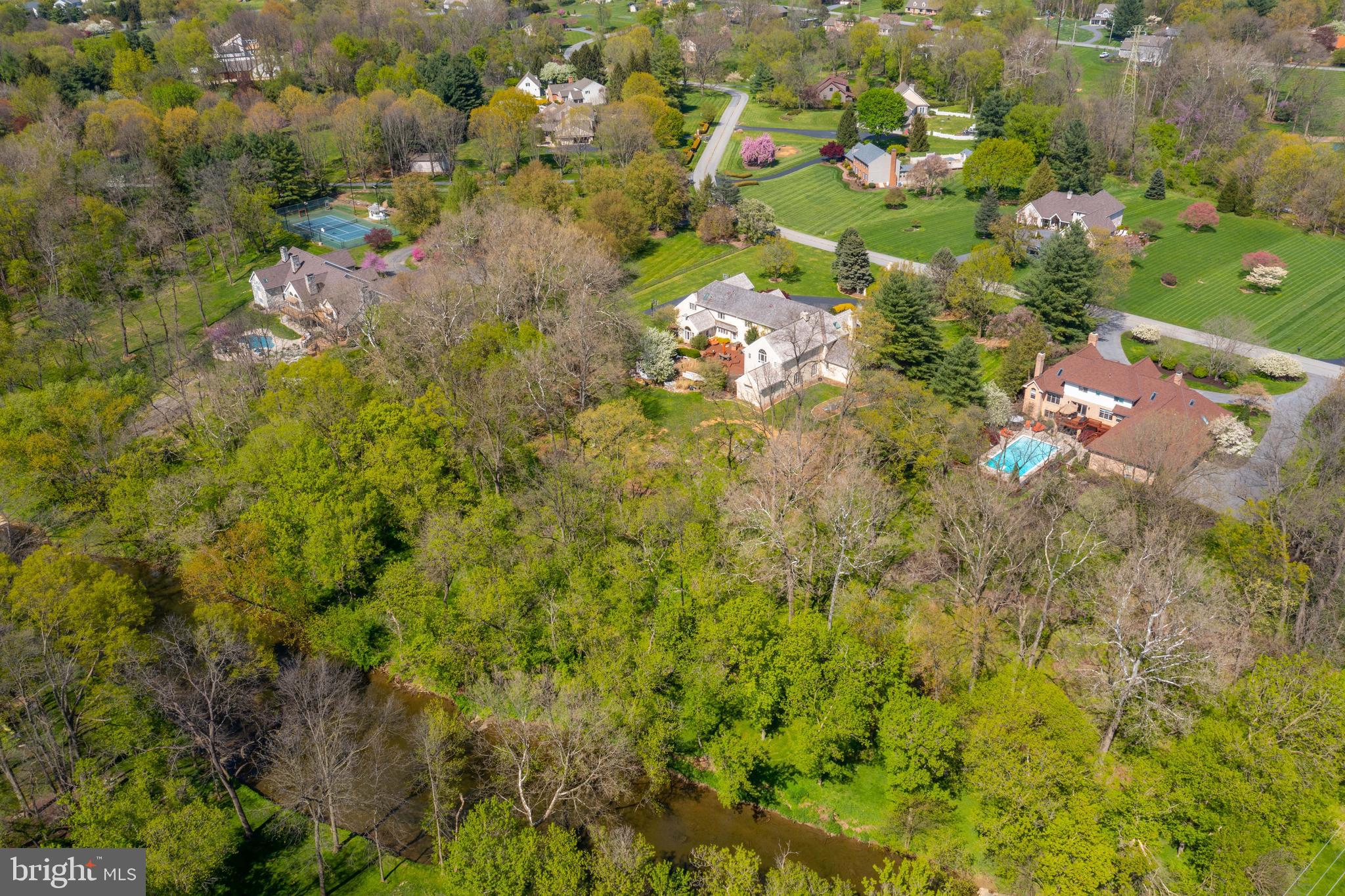 WATERFRONT ESTATES - Residential