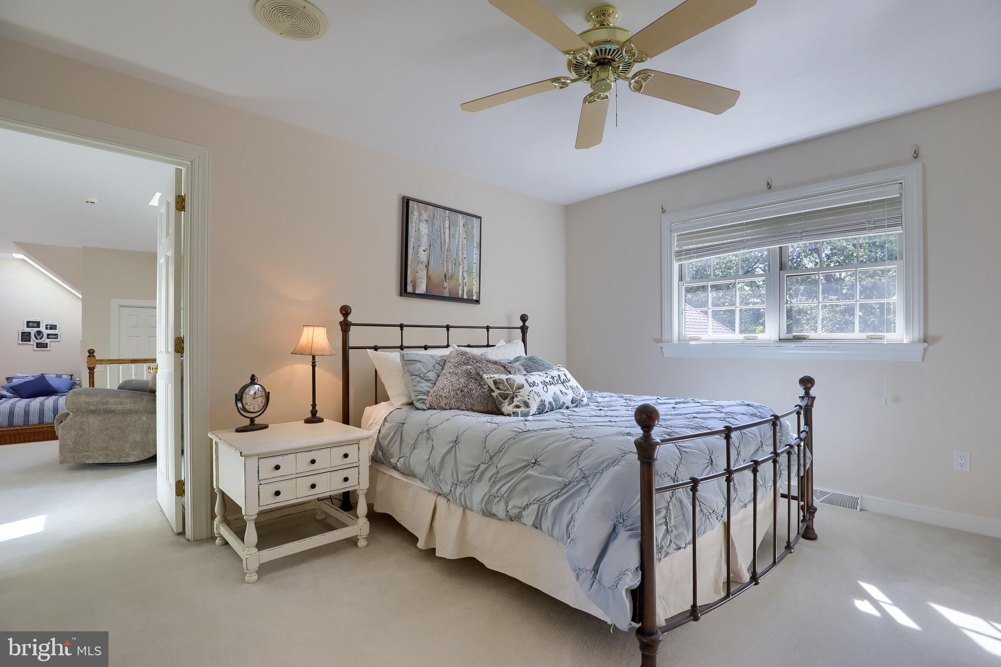 WATERFRONT ESTATES - Residential