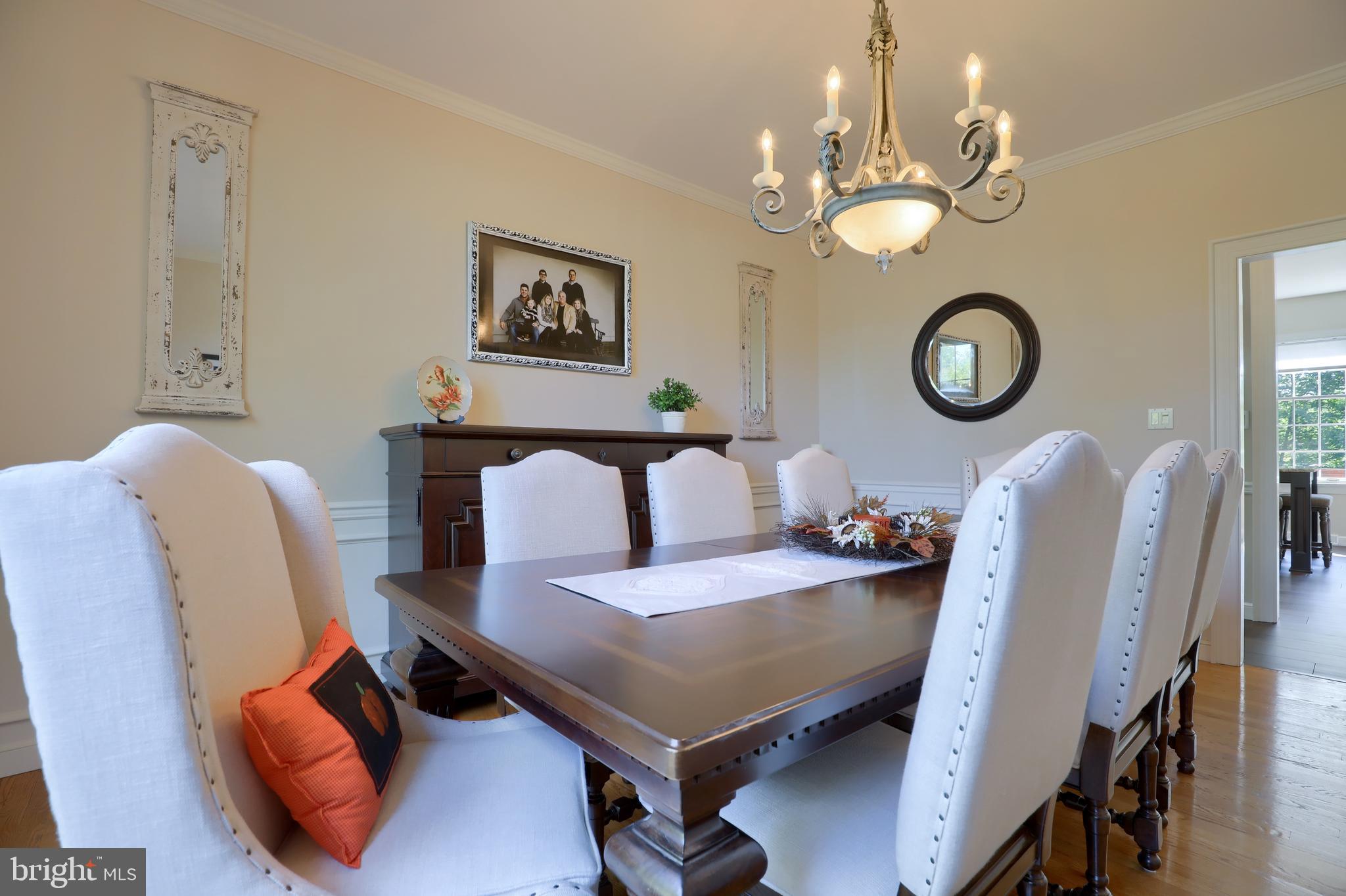 WATERFRONT ESTATES - Residential