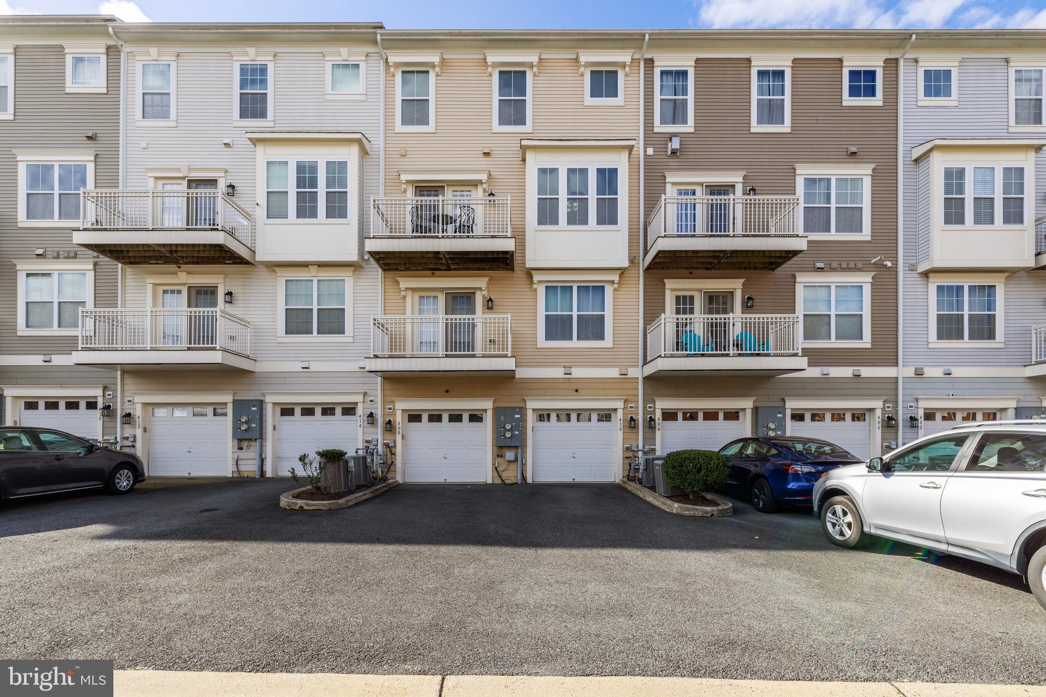 ORCHARD RIDGE - Residential