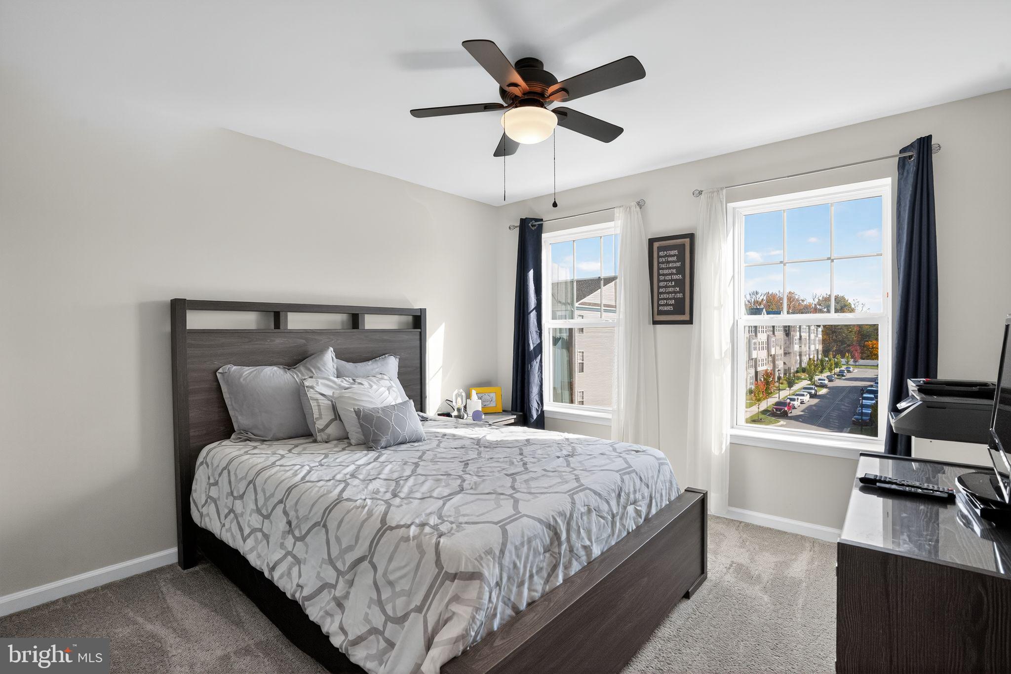 GLENN DALE COMMONS - Residential