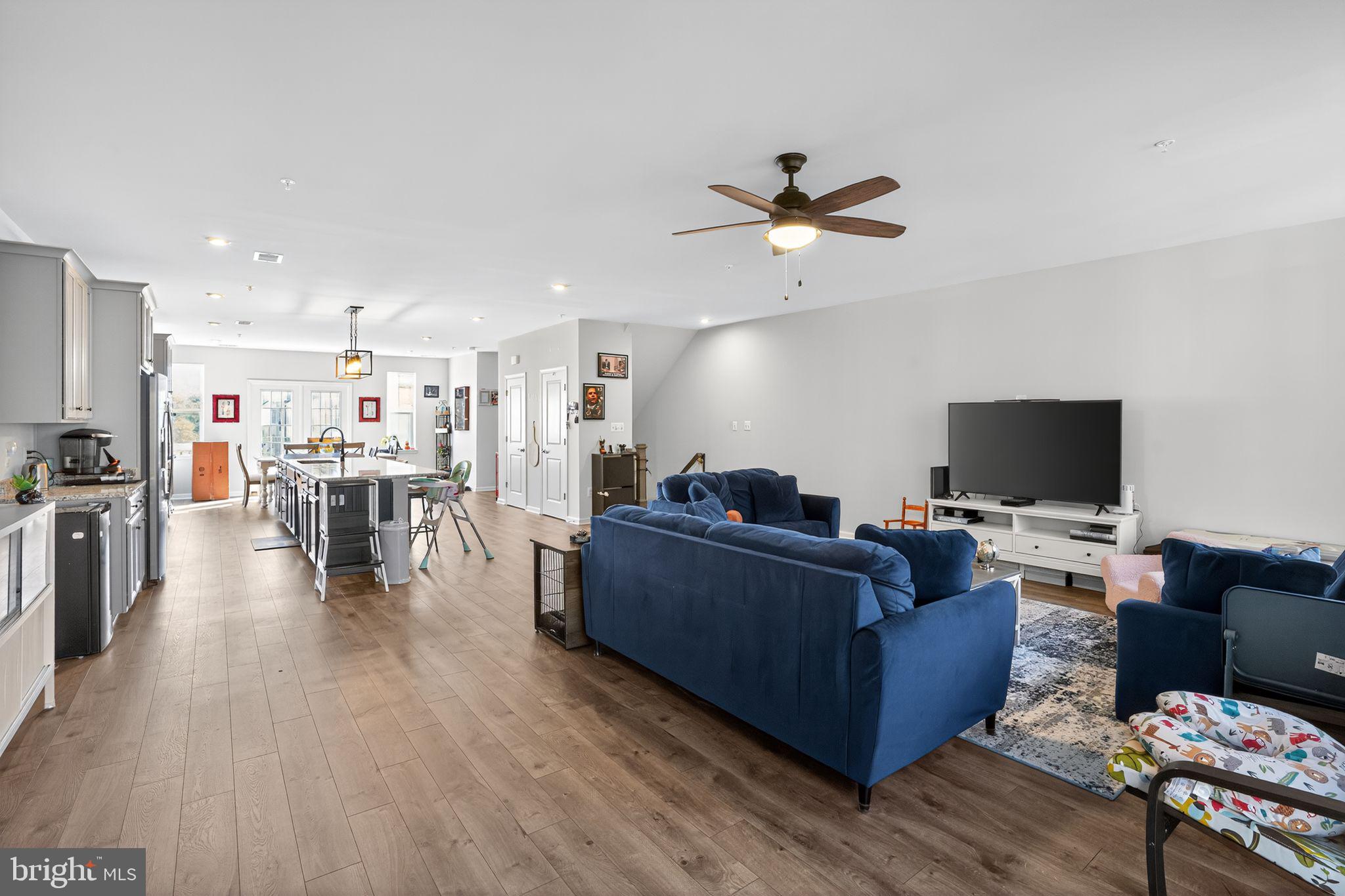 GLENN DALE COMMONS - Residential