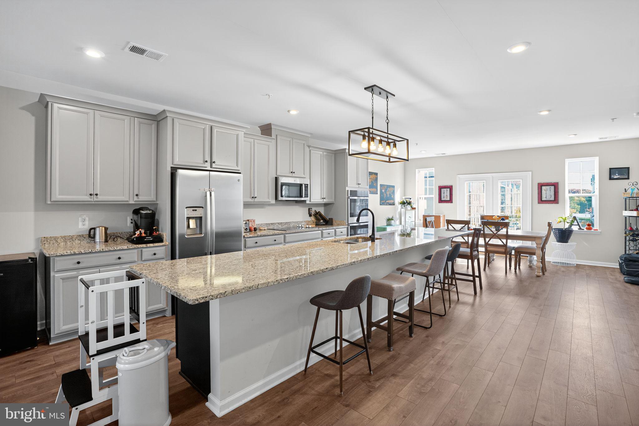 GLENN DALE COMMONS - Residential