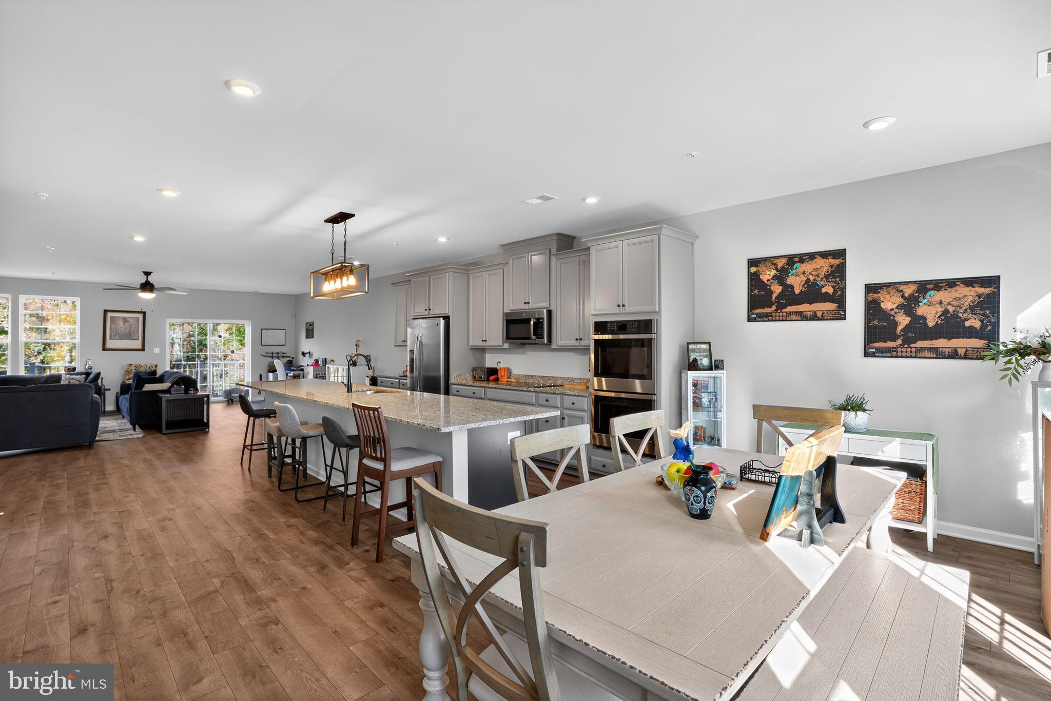 GLENN DALE COMMONS - Residential