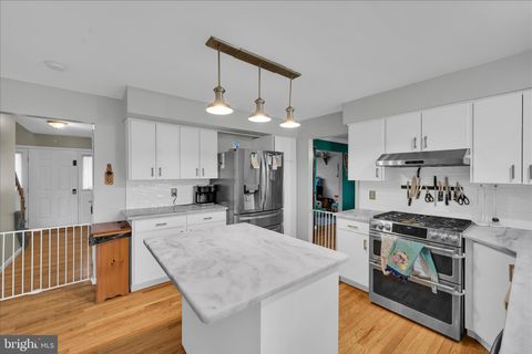 Tiny photo for 826 Pinewood Drive, POTTSVILLE, PA 17901 (MLS # PASK2026460)