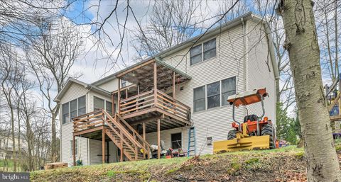Tiny photo for 826 Pinewood Drive, POTTSVILLE, PA 17901 (MLS # PASK2026460)