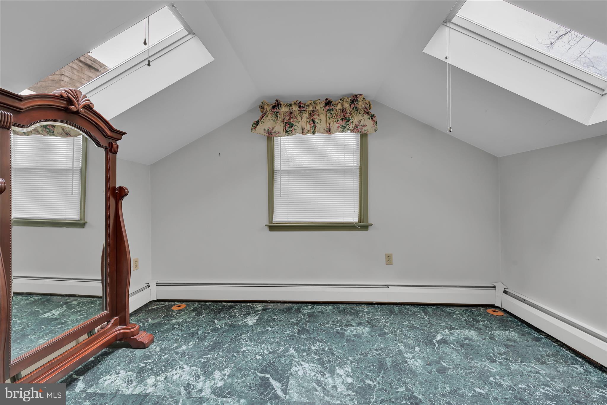 NORWEGIAN - Residential