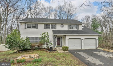 Tiny photo for 826 Pinewood Drive, POTTSVILLE, PA 17901 (MLS # PASK2026460)