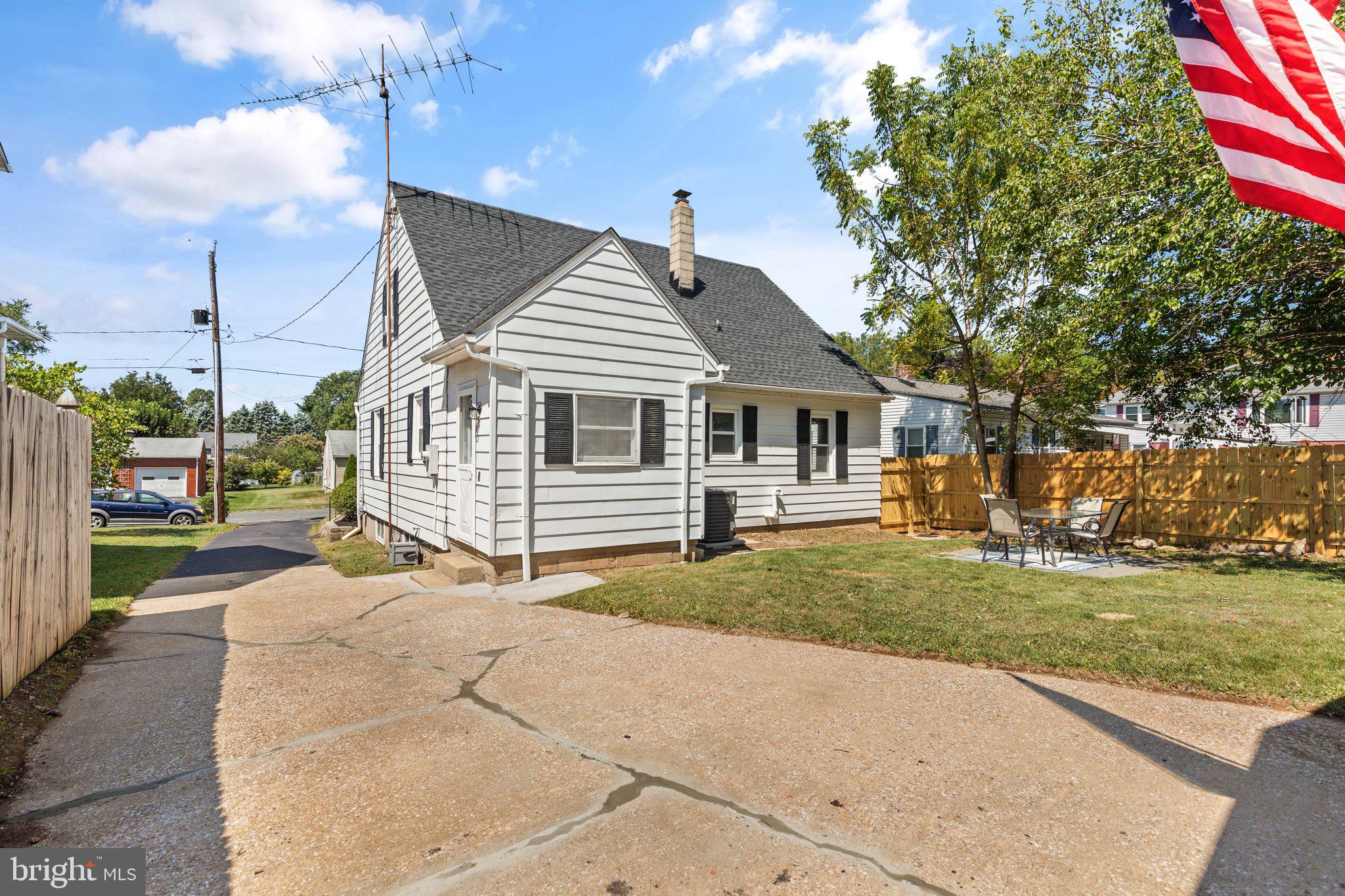 BUCKINGHAM VIEW - Residential