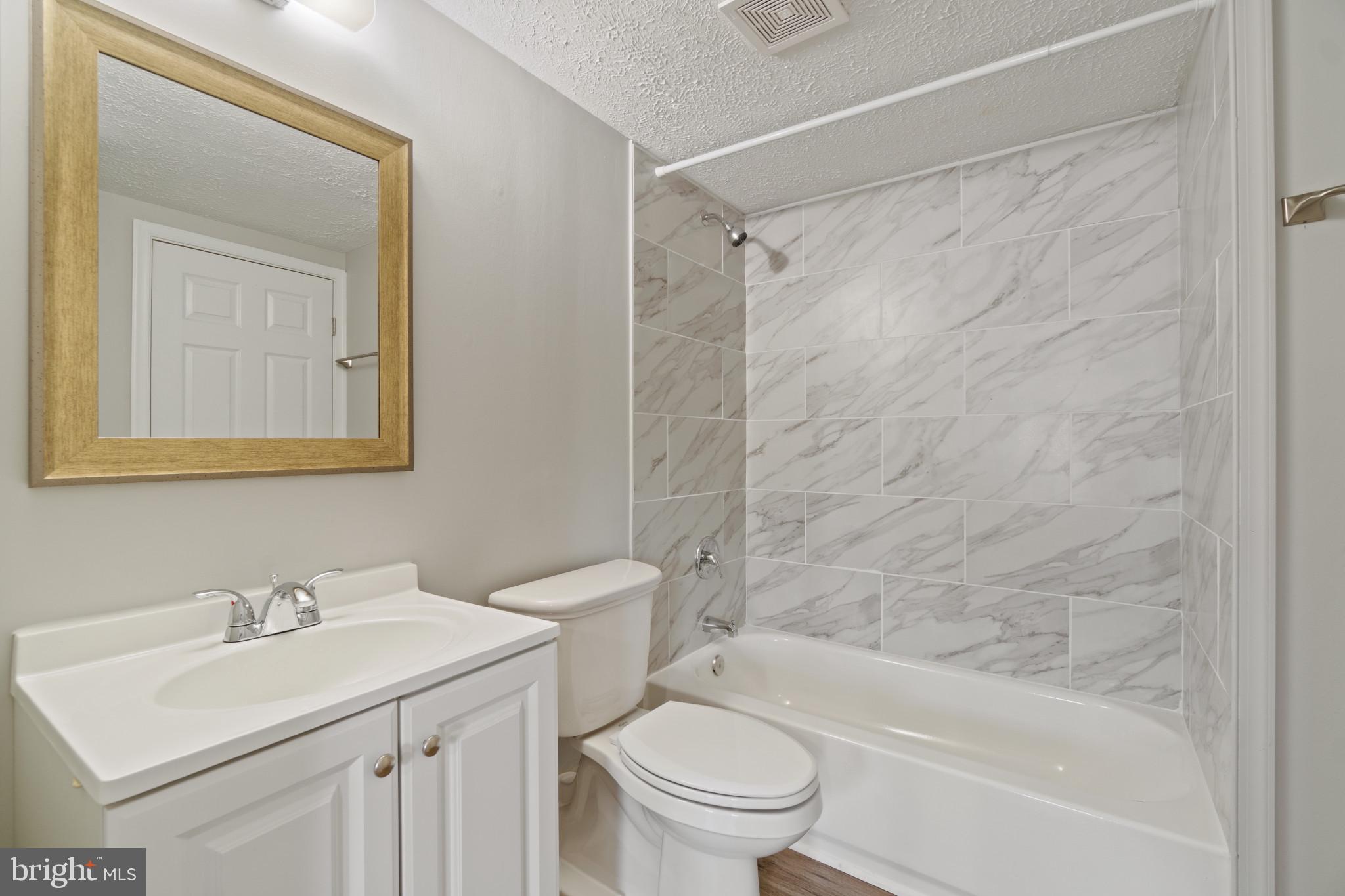 PERRY HALL - Residential Lease