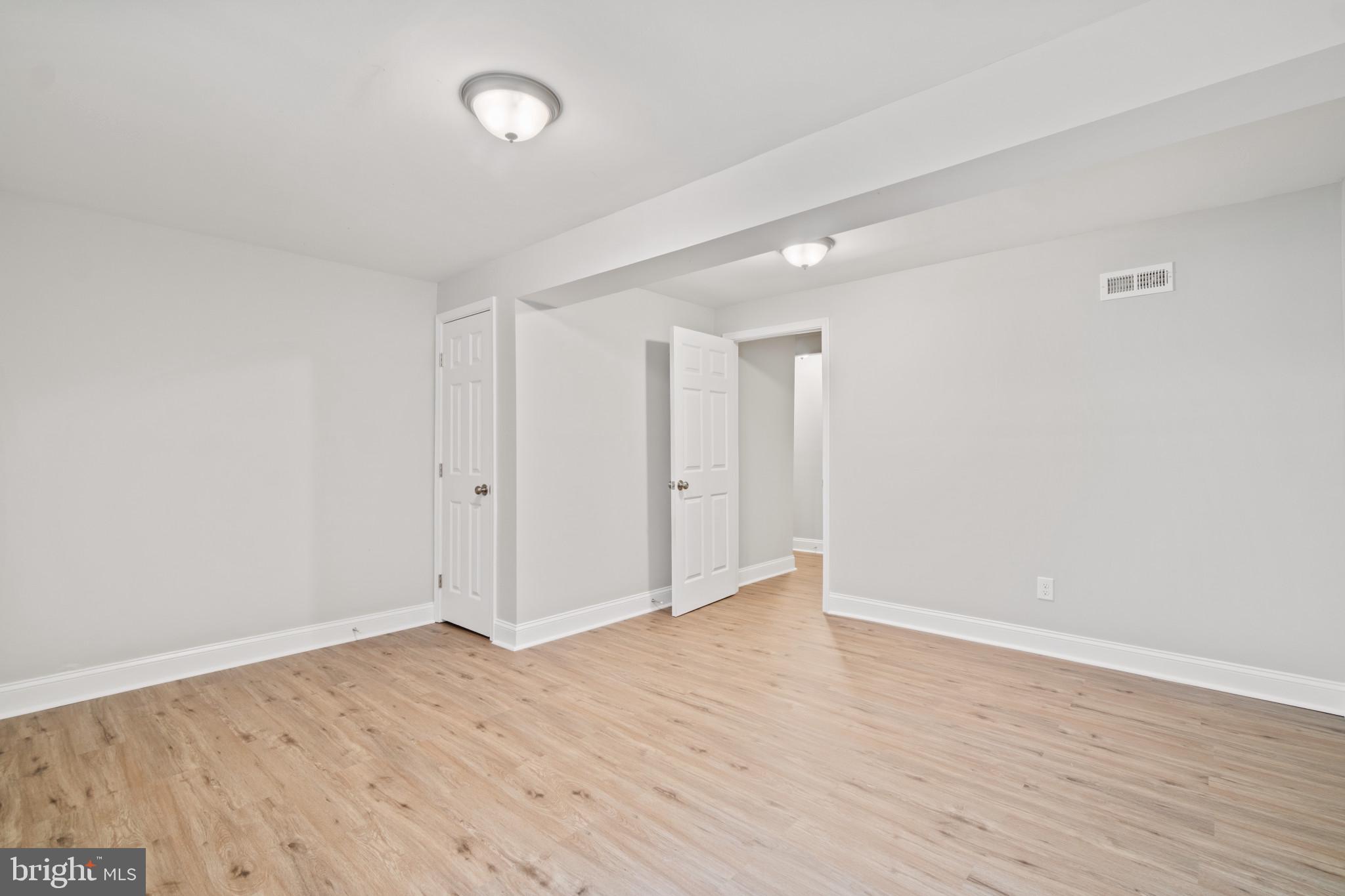 PERRY HALL - Residential Lease