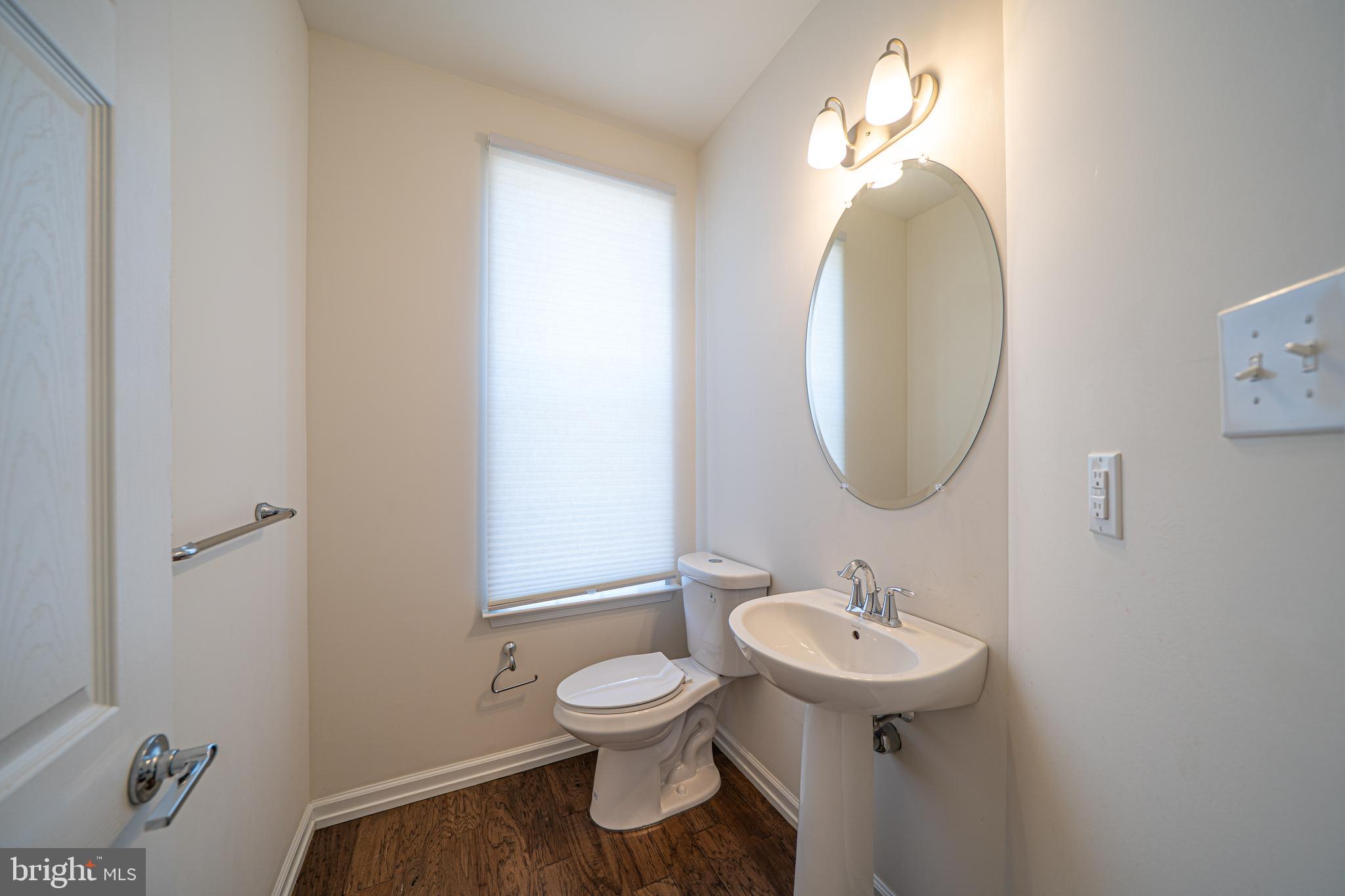 HATFIELD MANOR - Residential