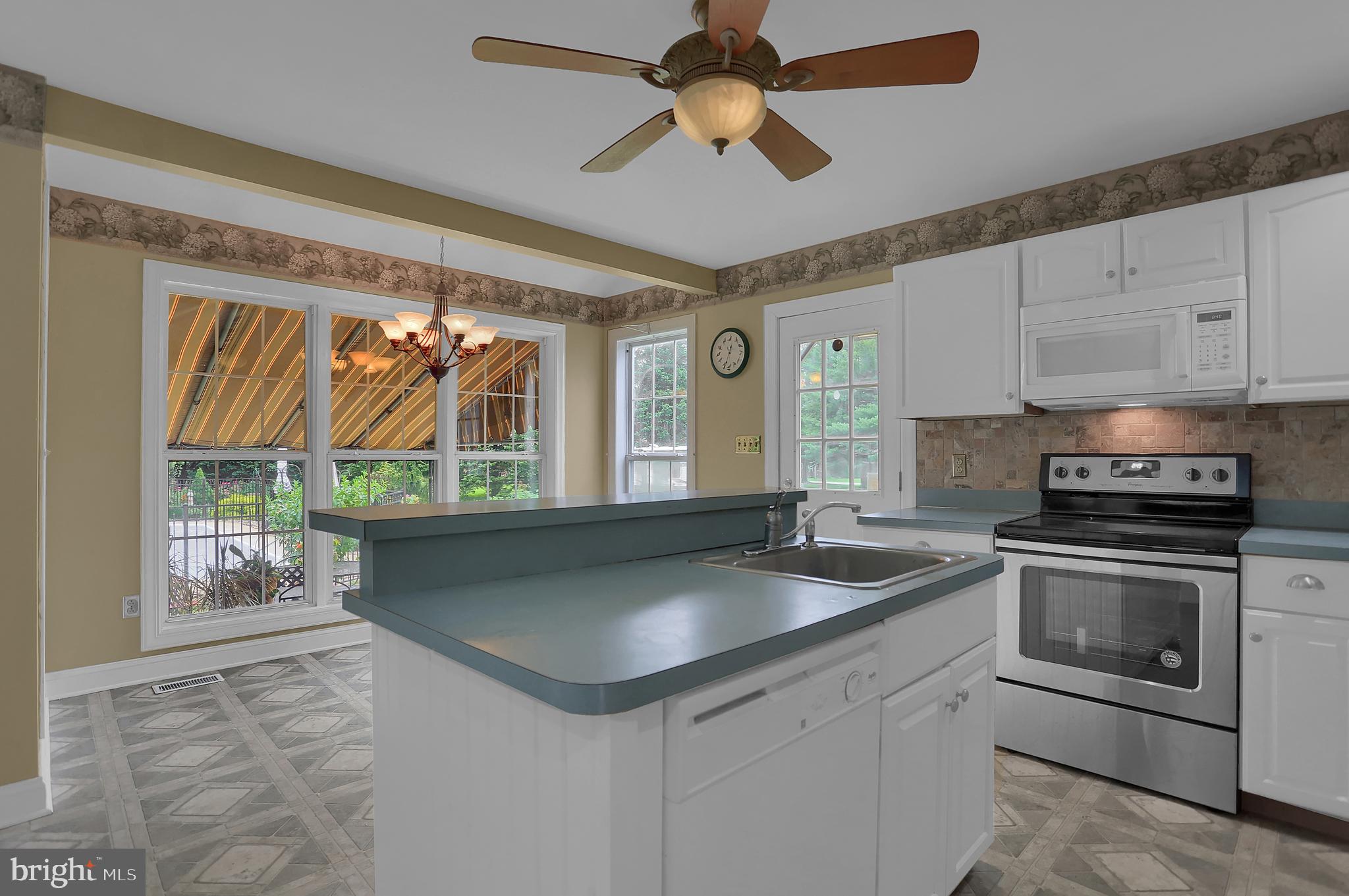 CHANTILLY MANOR - Residential