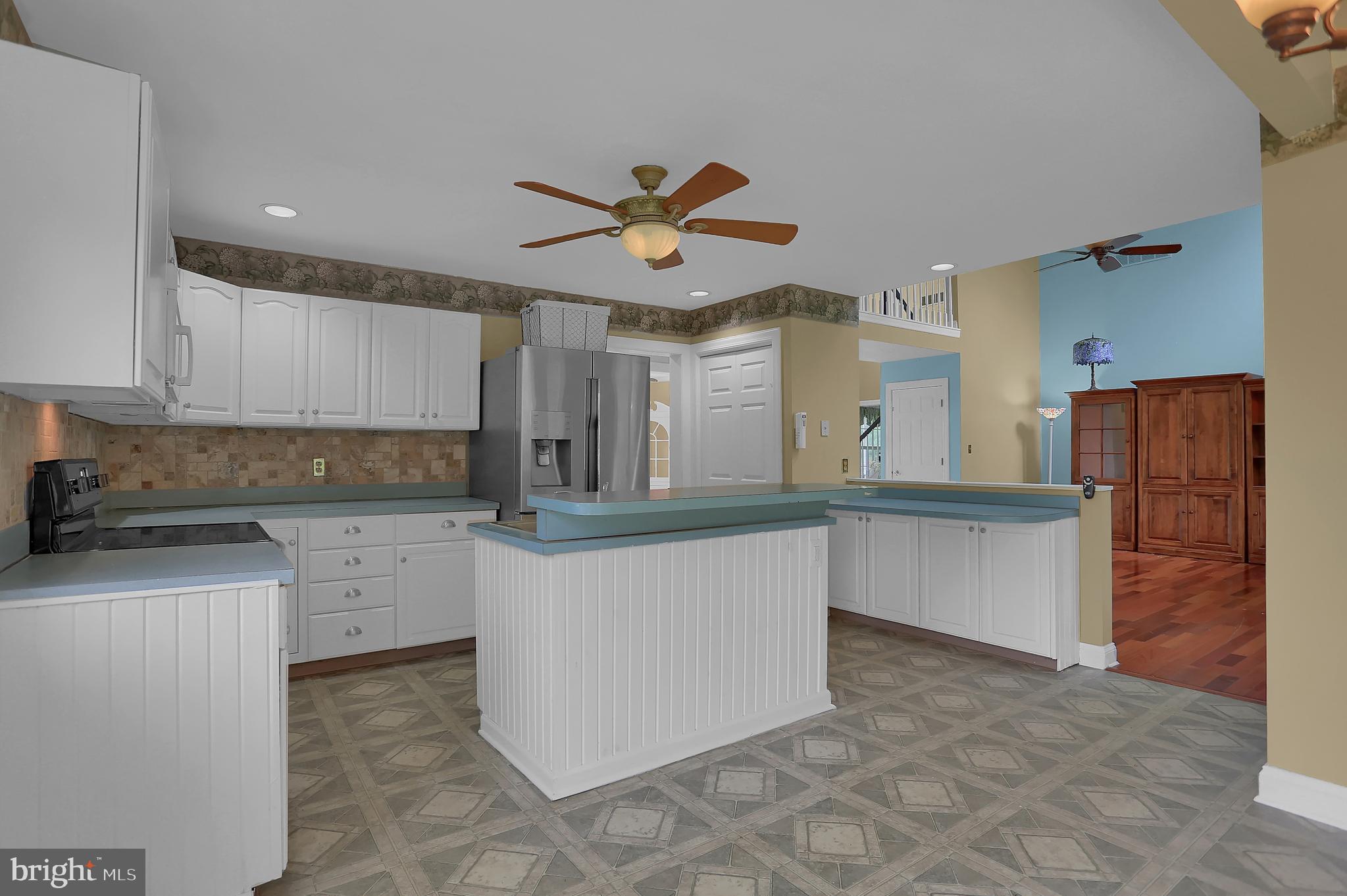 CHANTILLY MANOR - Residential