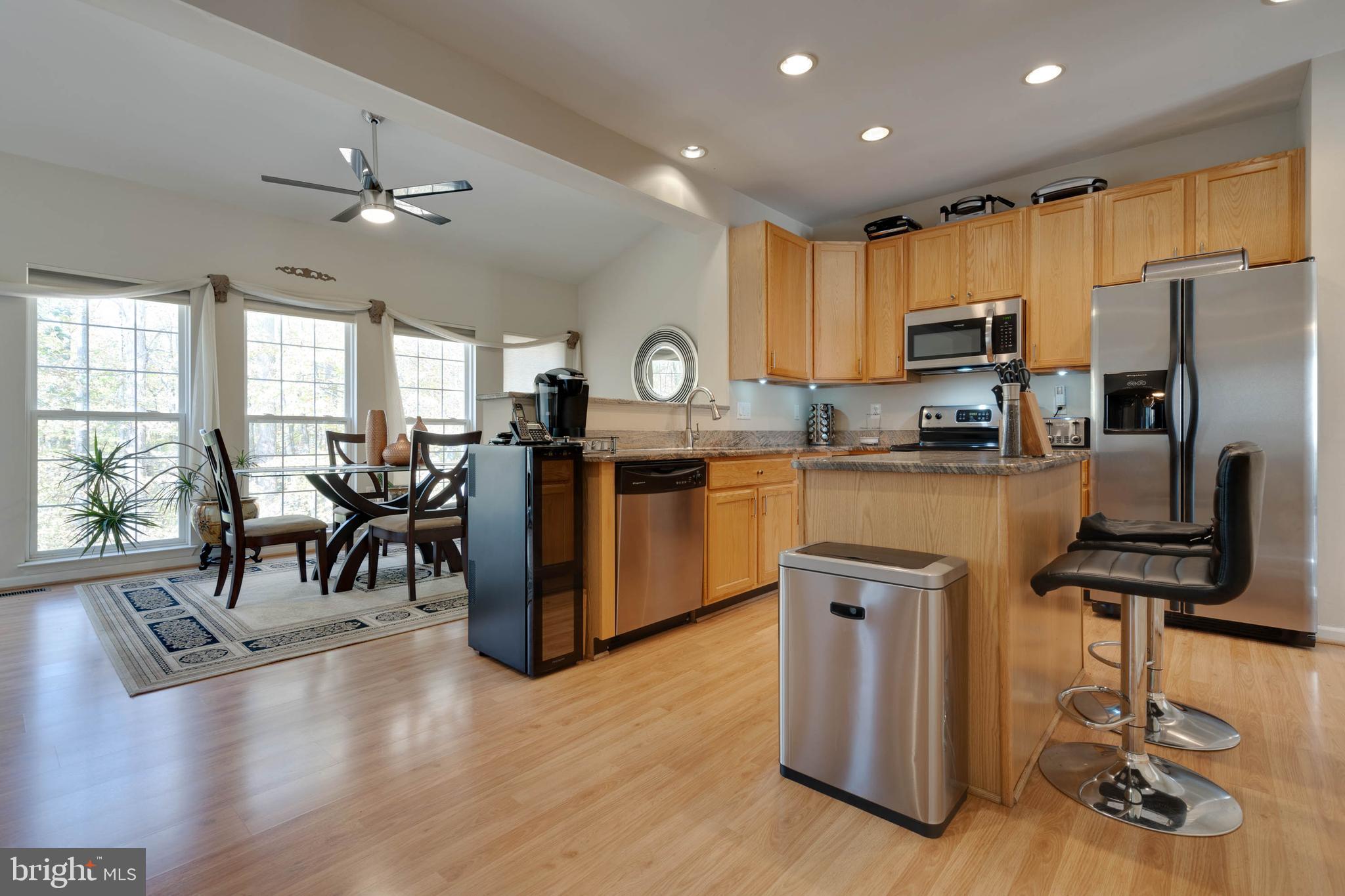 CARRIAGE CROSSING - Residential