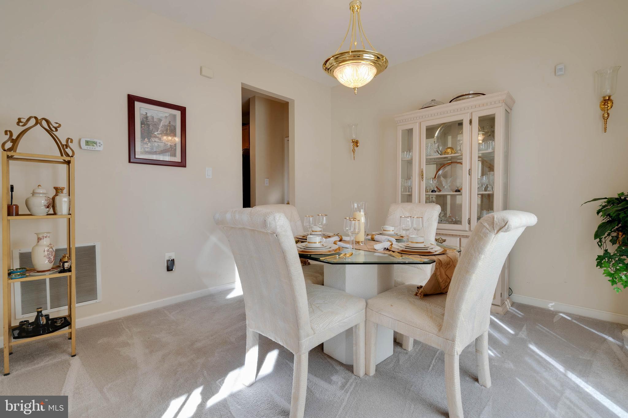 CARRIAGE CROSSING - Residential