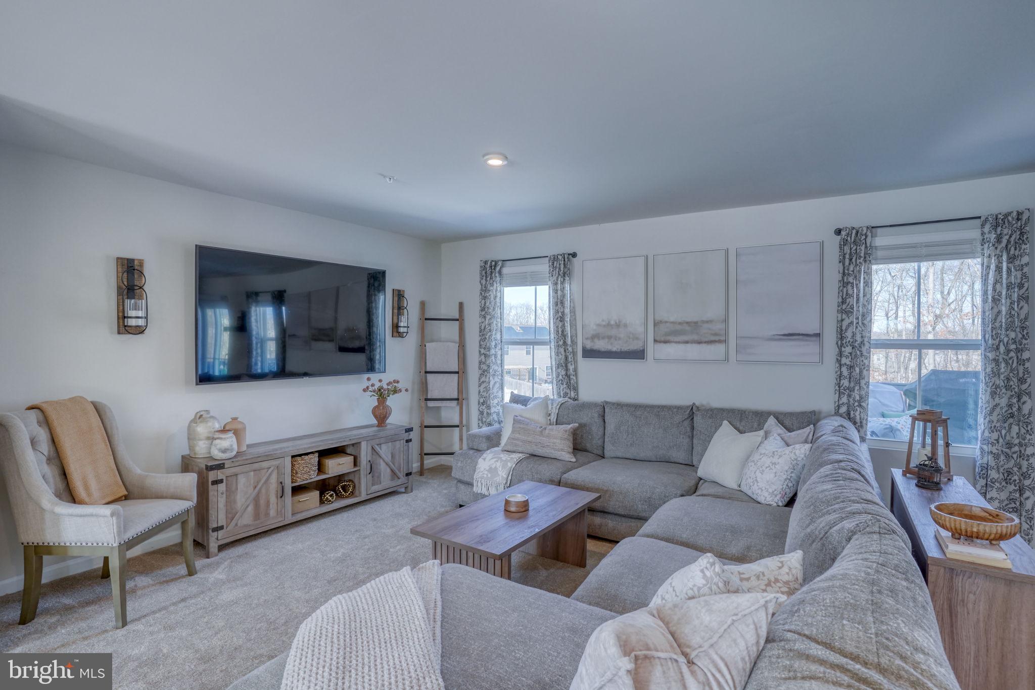 RIDGELY FOREST - Residential