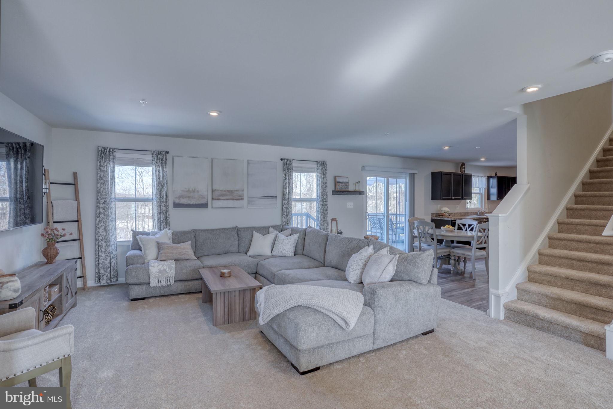 RIDGELY FOREST - Residential