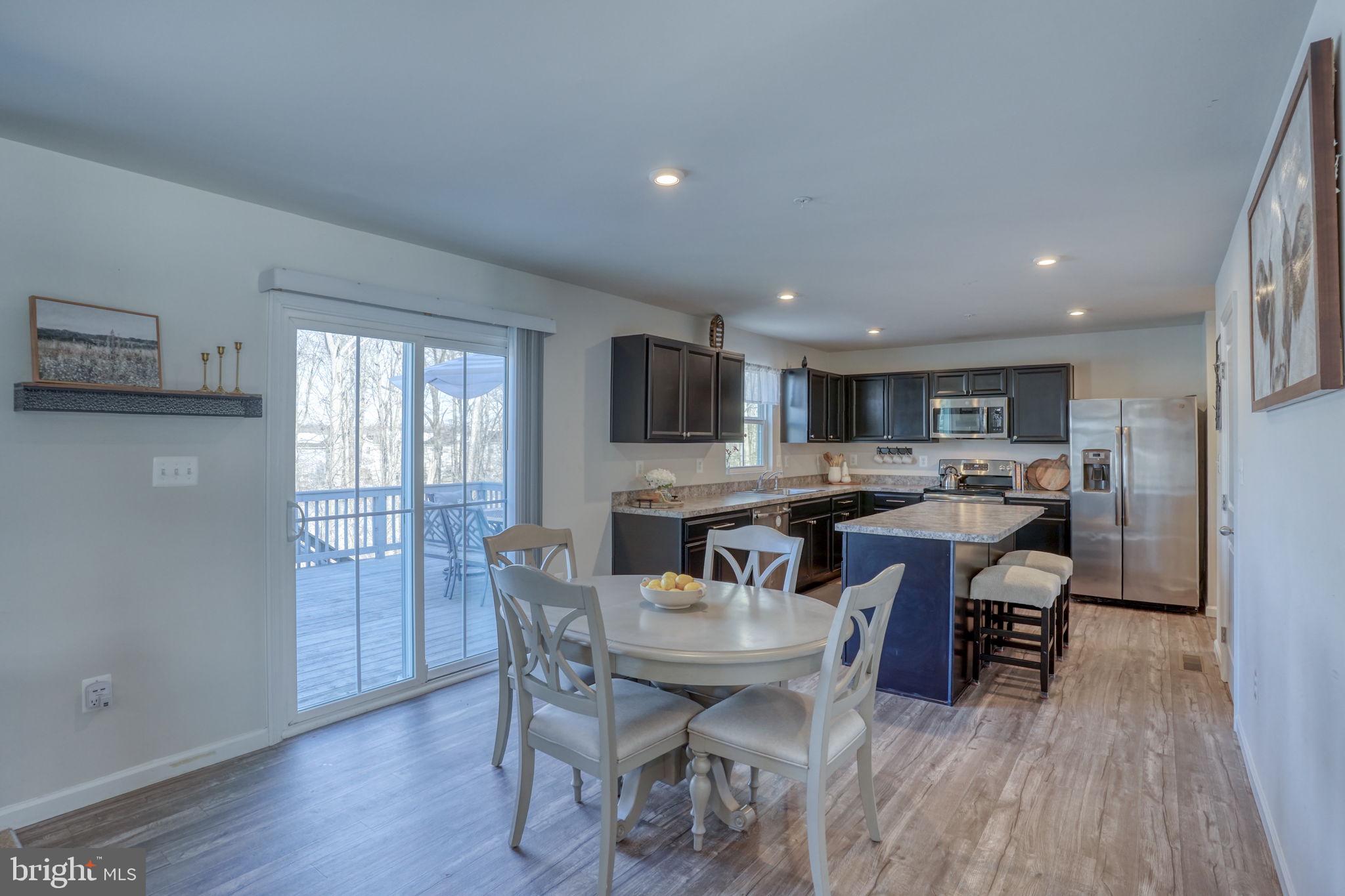 RIDGELY FOREST - Residential