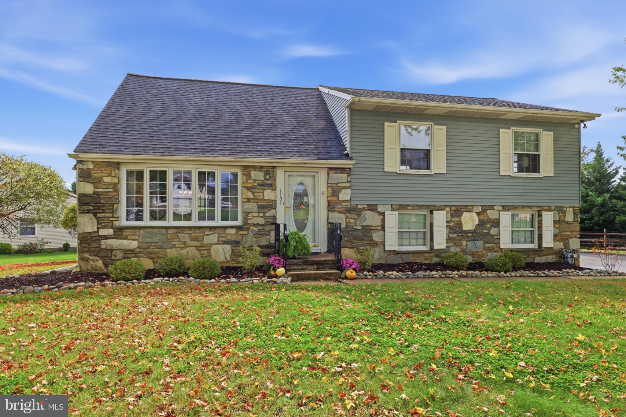 1131 TOMLINSON ROAD