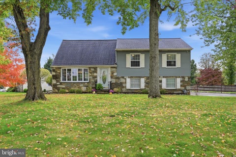 Photo of 1131 Tomlinson Road, SOUTHAMPTON, PA 18966 (MLS # PABU2133446)