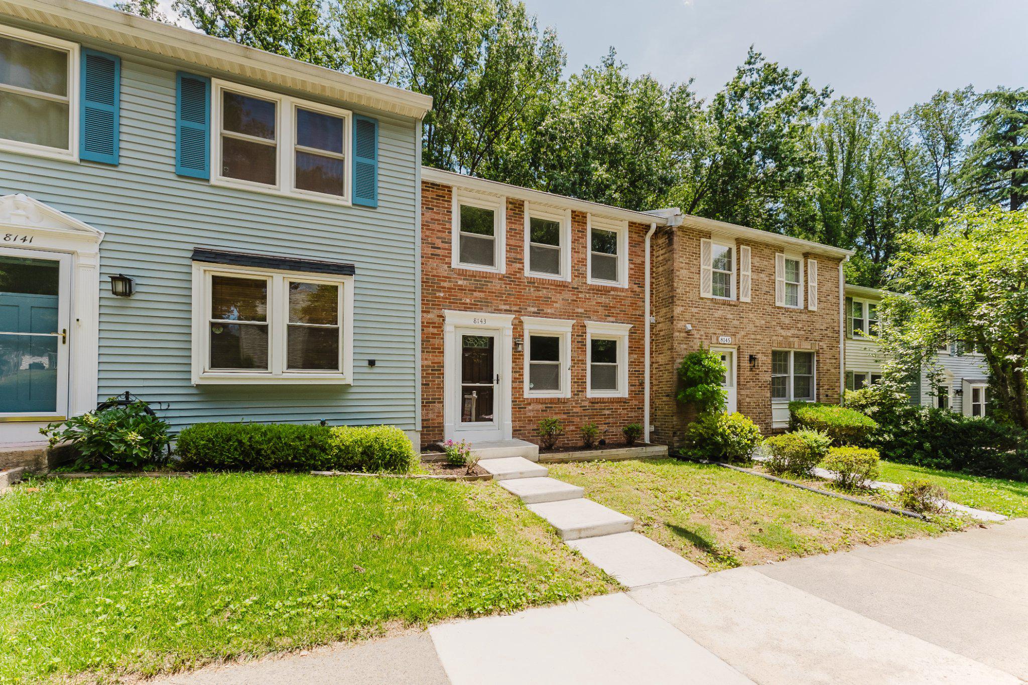 8143 CRYSTAL CREEK COURT