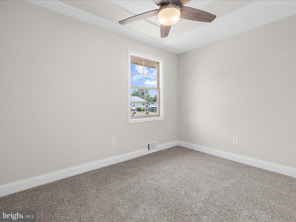 PLEASANTVILLE - Residential