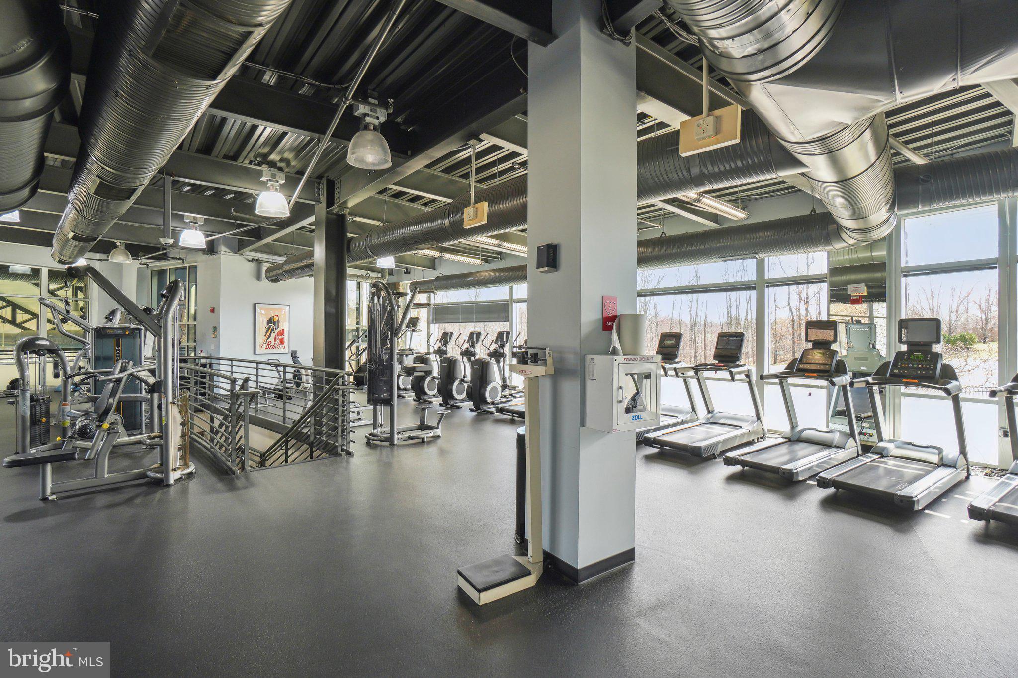 POTOMAC CLUB - Residential