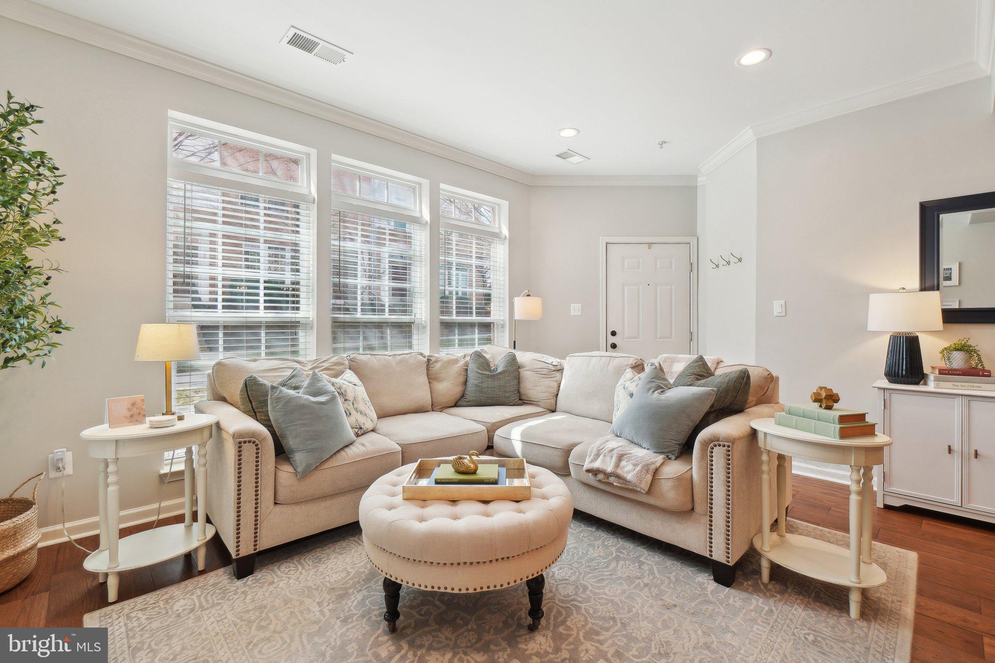 POTOMAC CLUB - Residential