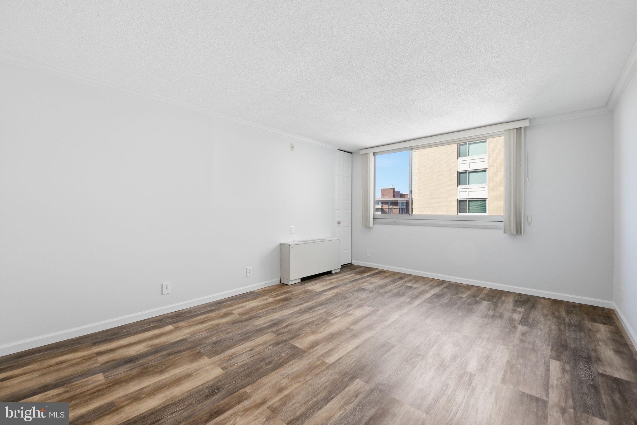FRIENDSHIP HEIGHTS - Residential