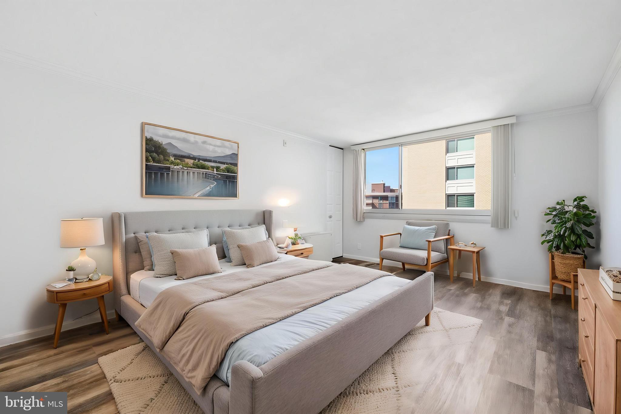 FRIENDSHIP HEIGHTS - Residential