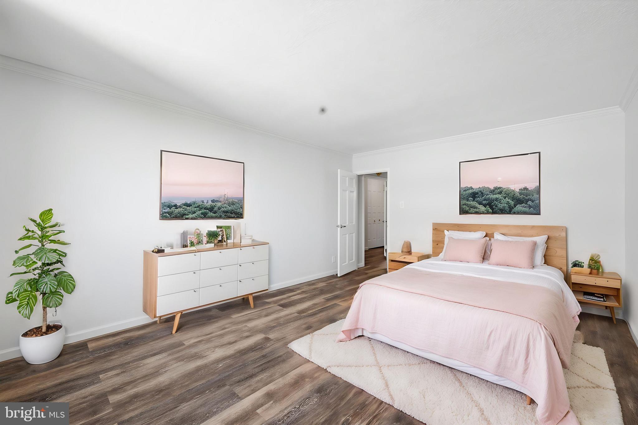 FRIENDSHIP HEIGHTS - Residential