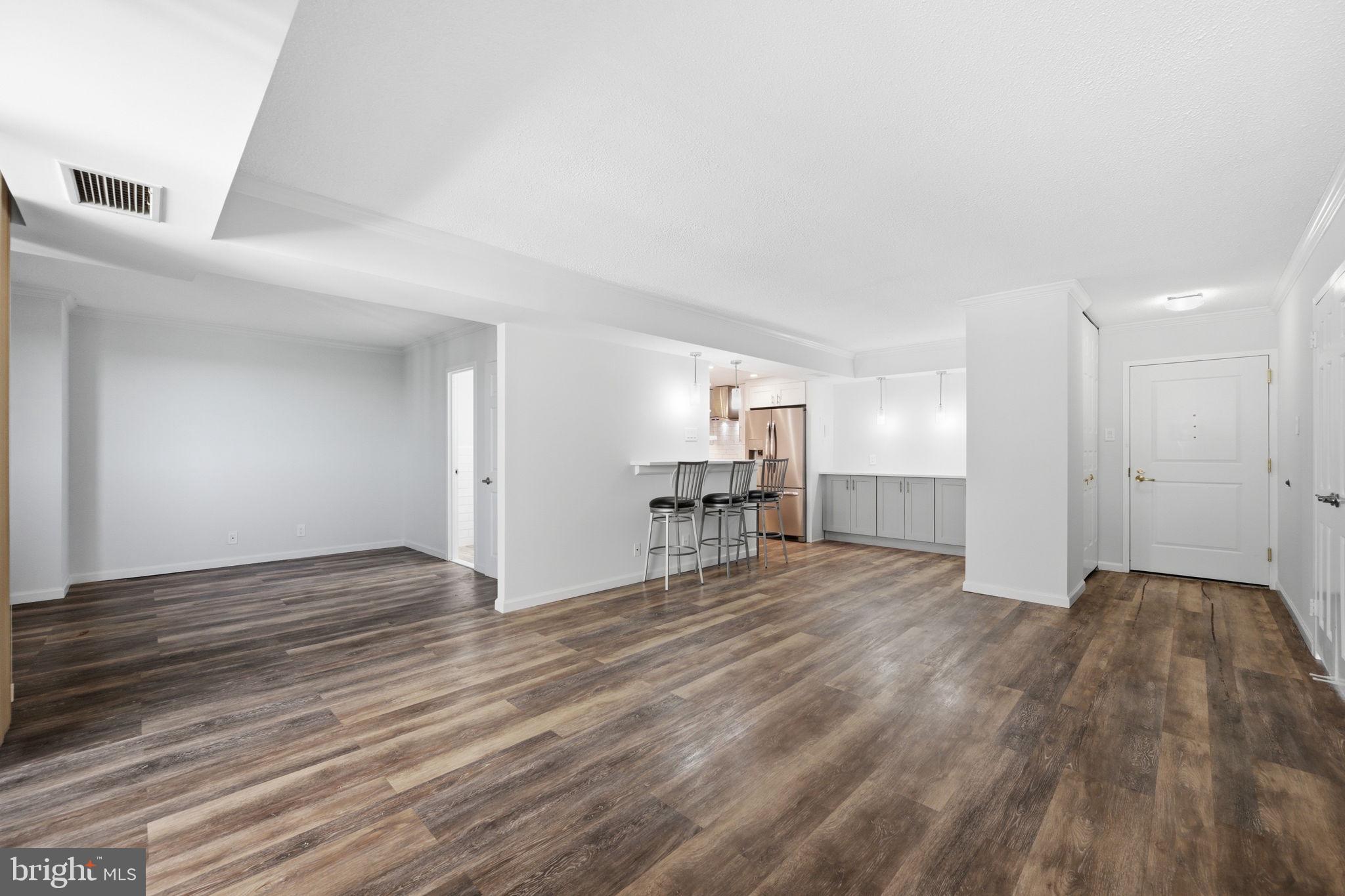 FRIENDSHIP HEIGHTS - Residential