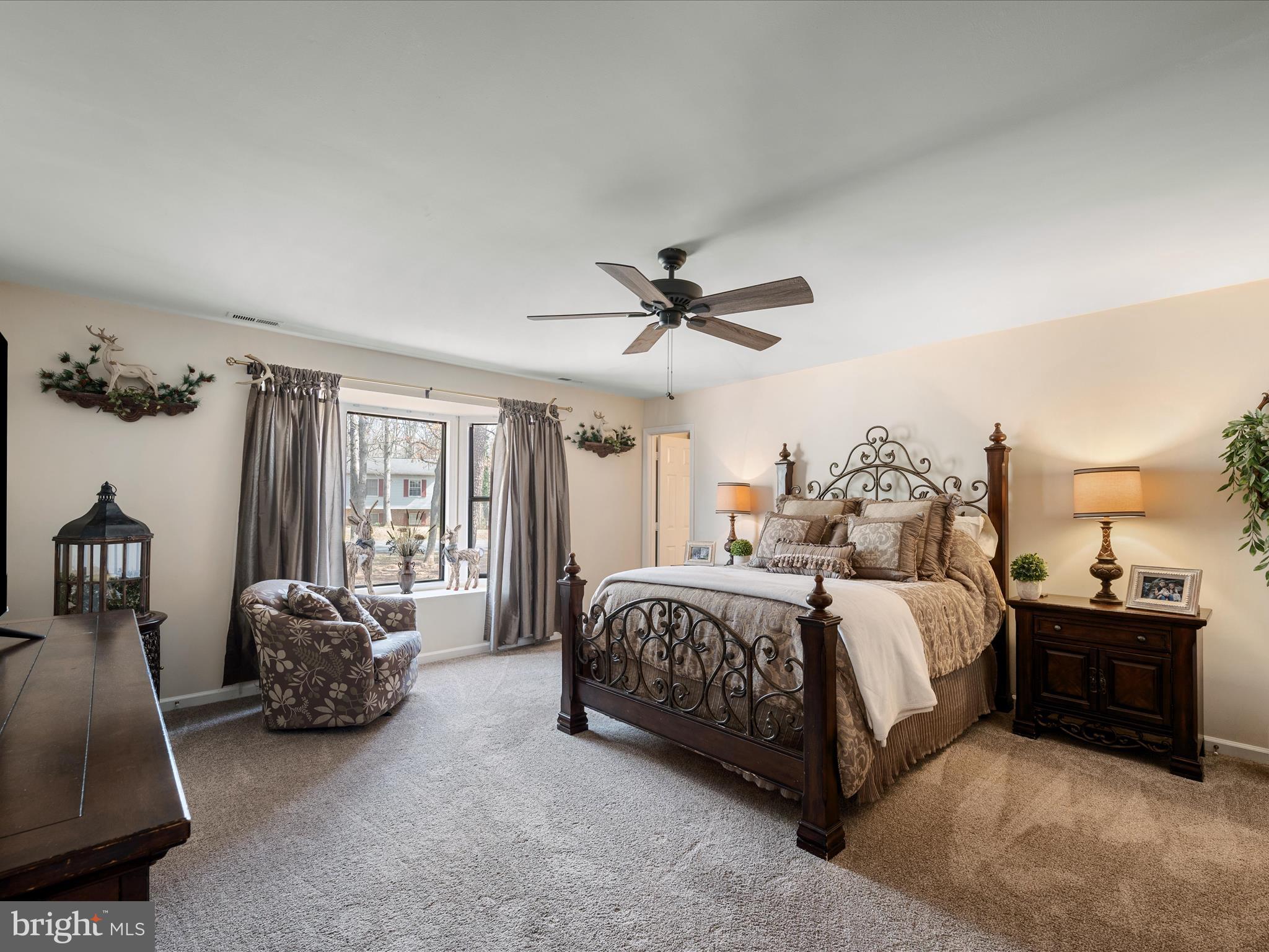 LAKE HOLIDAY ESTATES - Residential