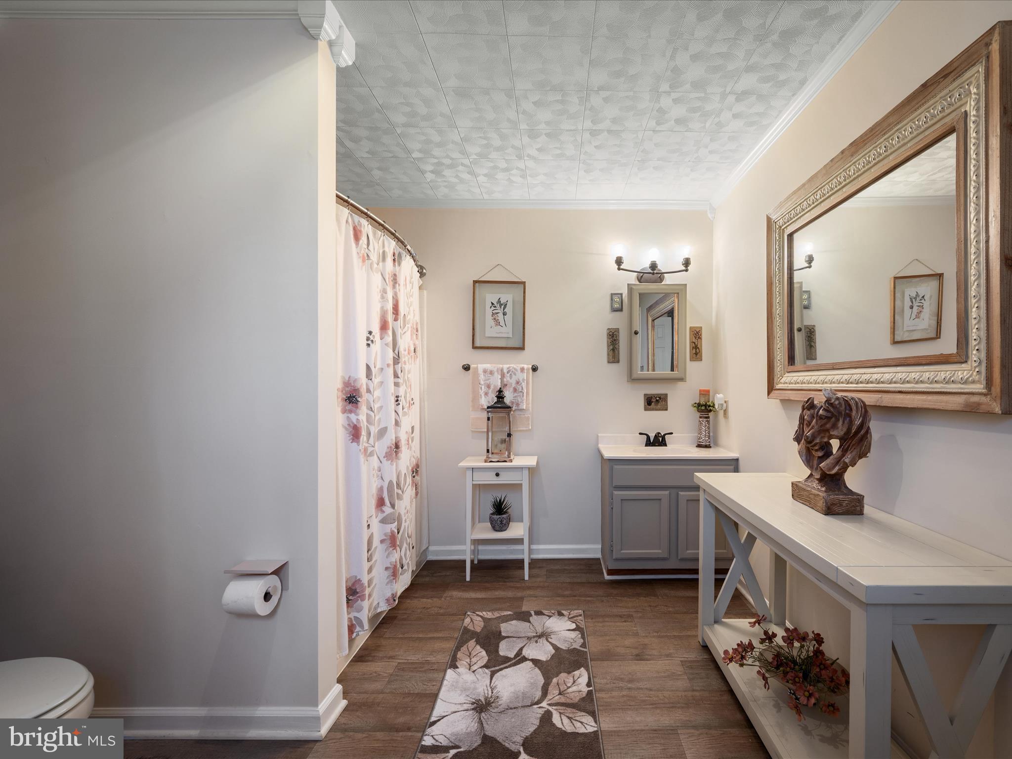 LAKE HOLIDAY ESTATES - Residential