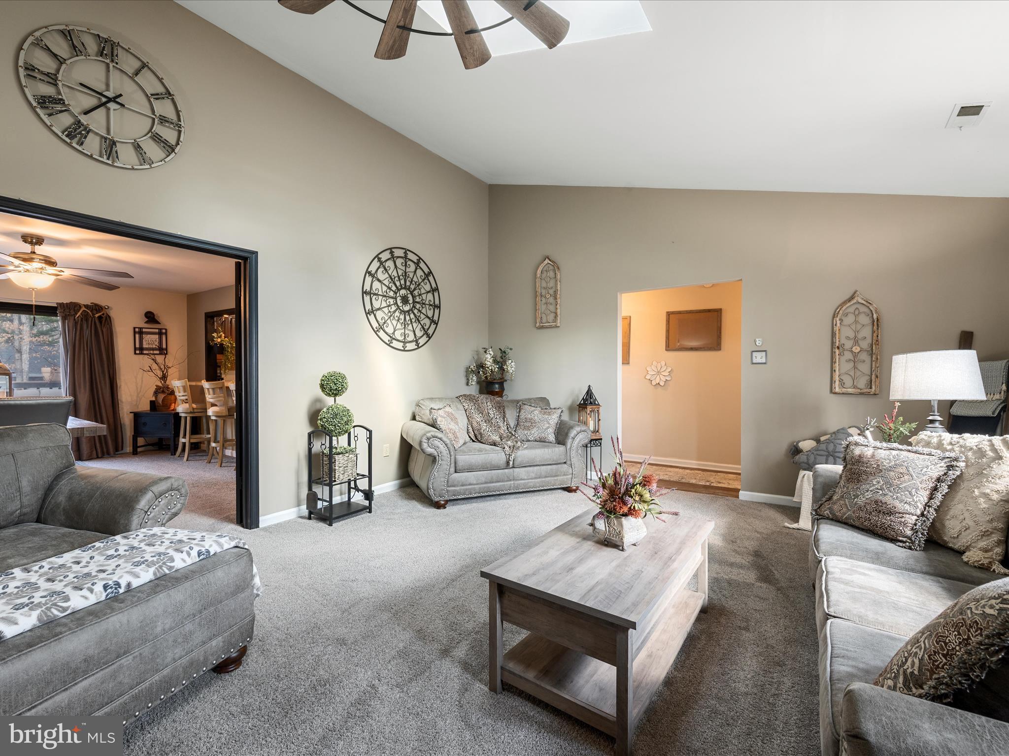 LAKE HOLIDAY ESTATES - Residential