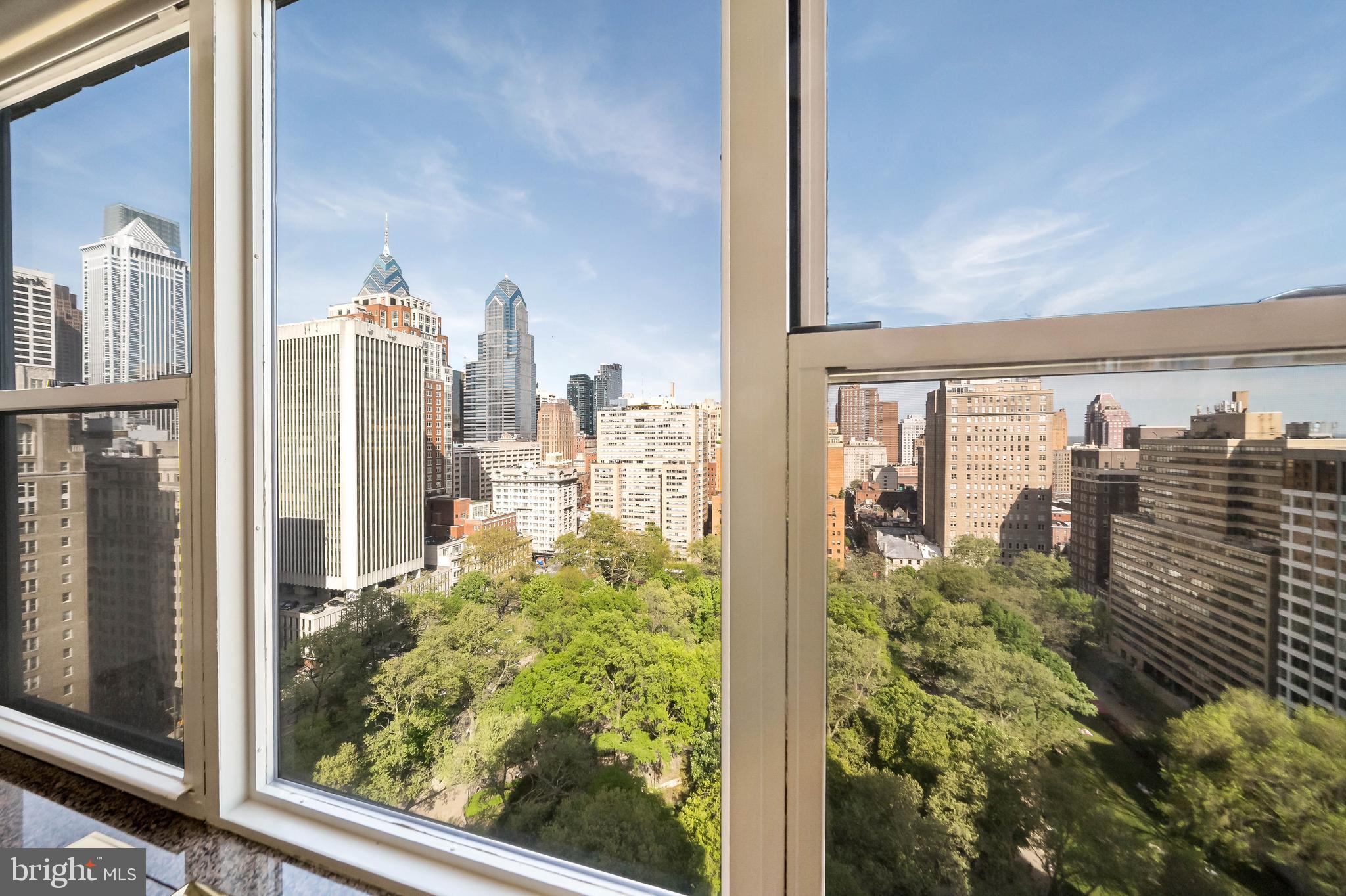 RITTENHOUSE SQUARE - Residential