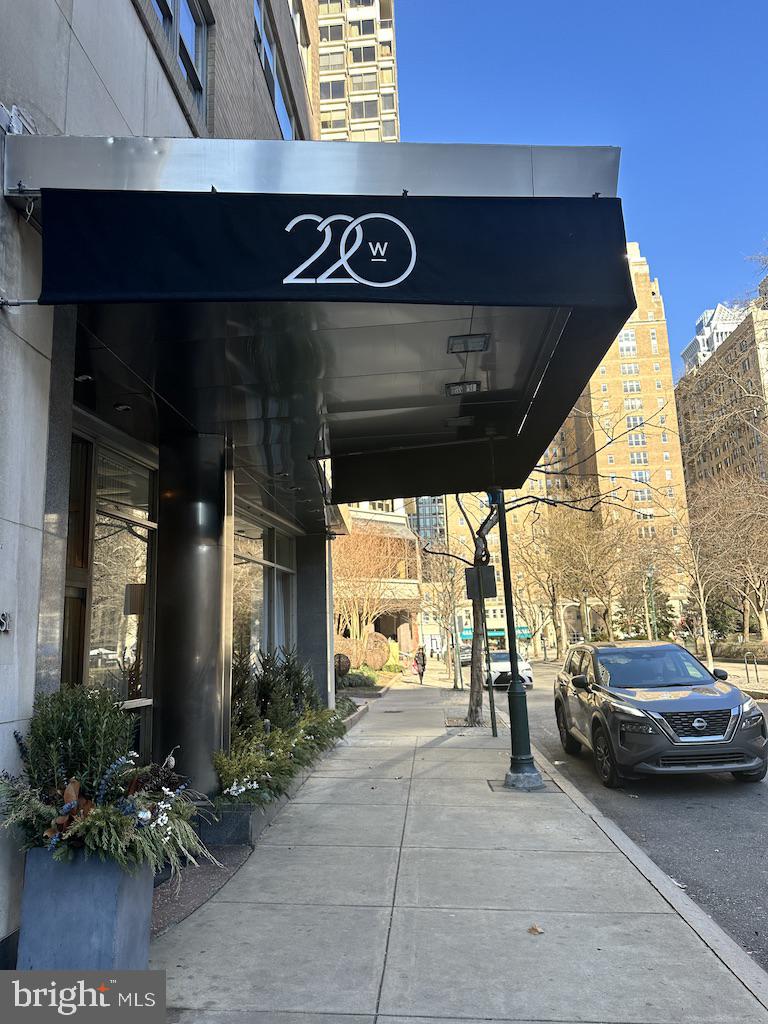 220 W RITTENHOUSE SQUARE 21A&C