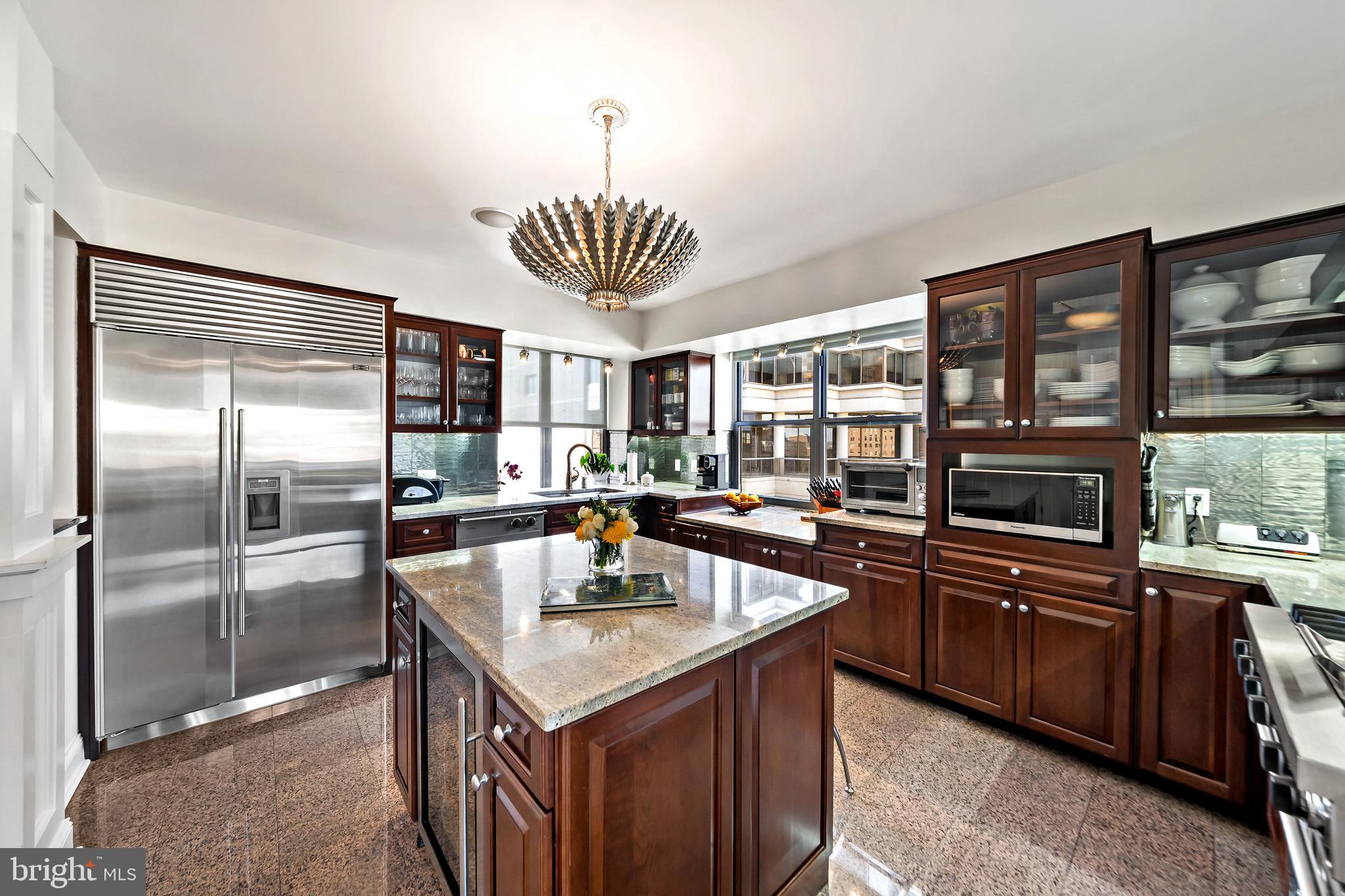 RITTENHOUSE SQUARE - Residential